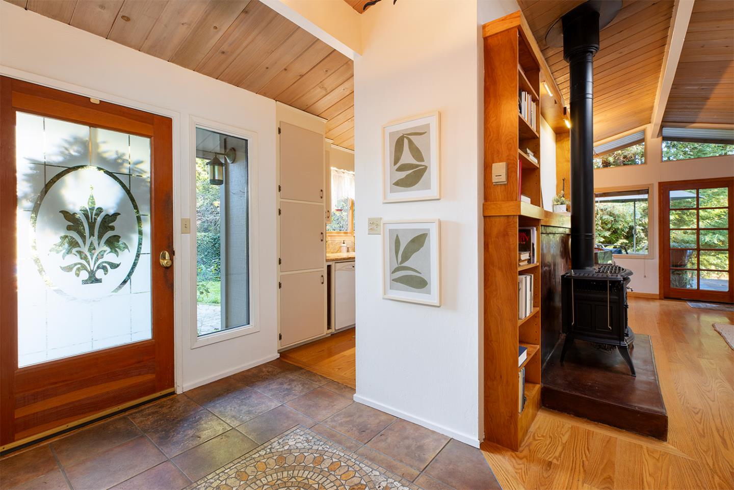 Felton, California, 95018, United States, 3 Bedrooms Bedrooms, ,3 BathroomsBathrooms,Residential,For Sale,1996895