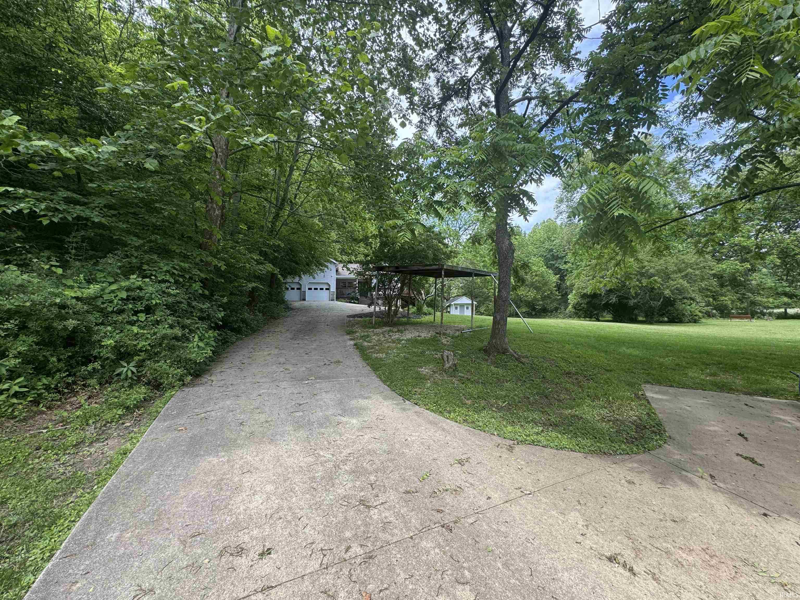 Bloomington, Indiana, 47408, United States, 4 Bedrooms Bedrooms, ,4 BathroomsBathrooms,Residential,For Sale,2048312