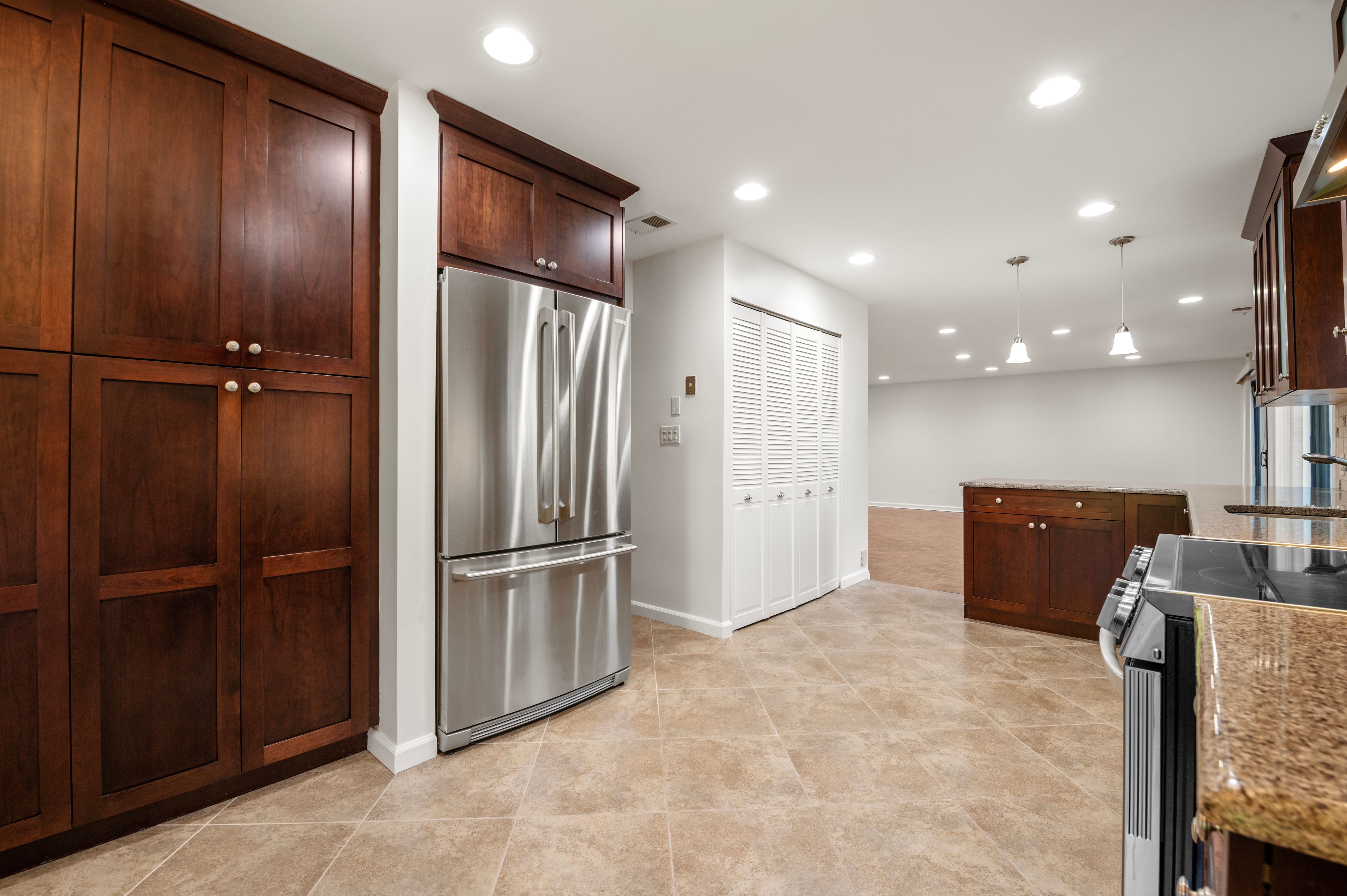  60 Pheasant Run, Roslyn, NY, 11576 - 物件實景