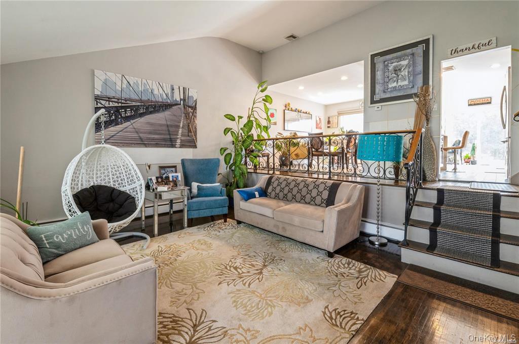 Cedarhurst St, Valley Stream, NY 11581 #1