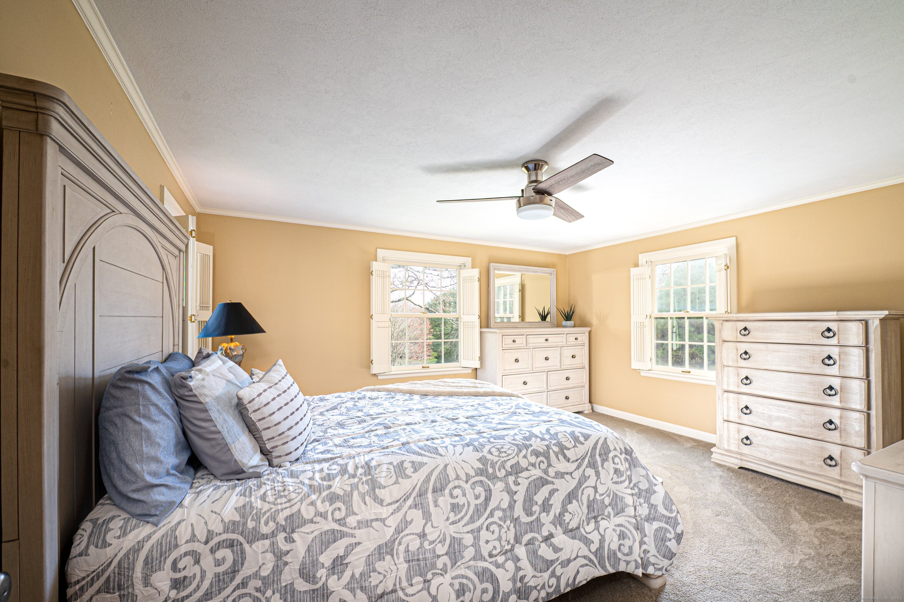 Branford, Connecticut, 06405, United States, 4 Bedrooms Bedrooms, ,4 BathroomsBathrooms,Residential,For Sale,2000721