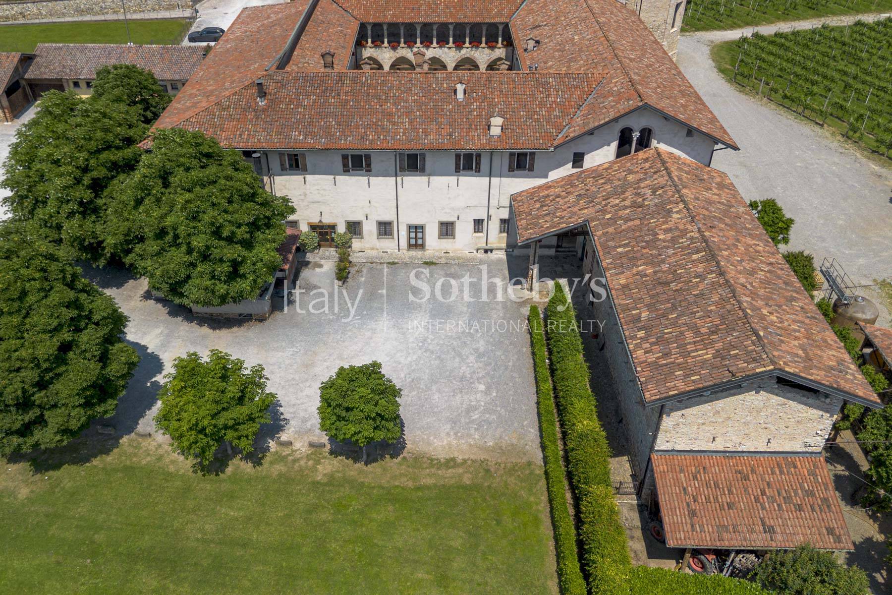  Historic agricultural estate with vineyards and heritage complex - 物件實景