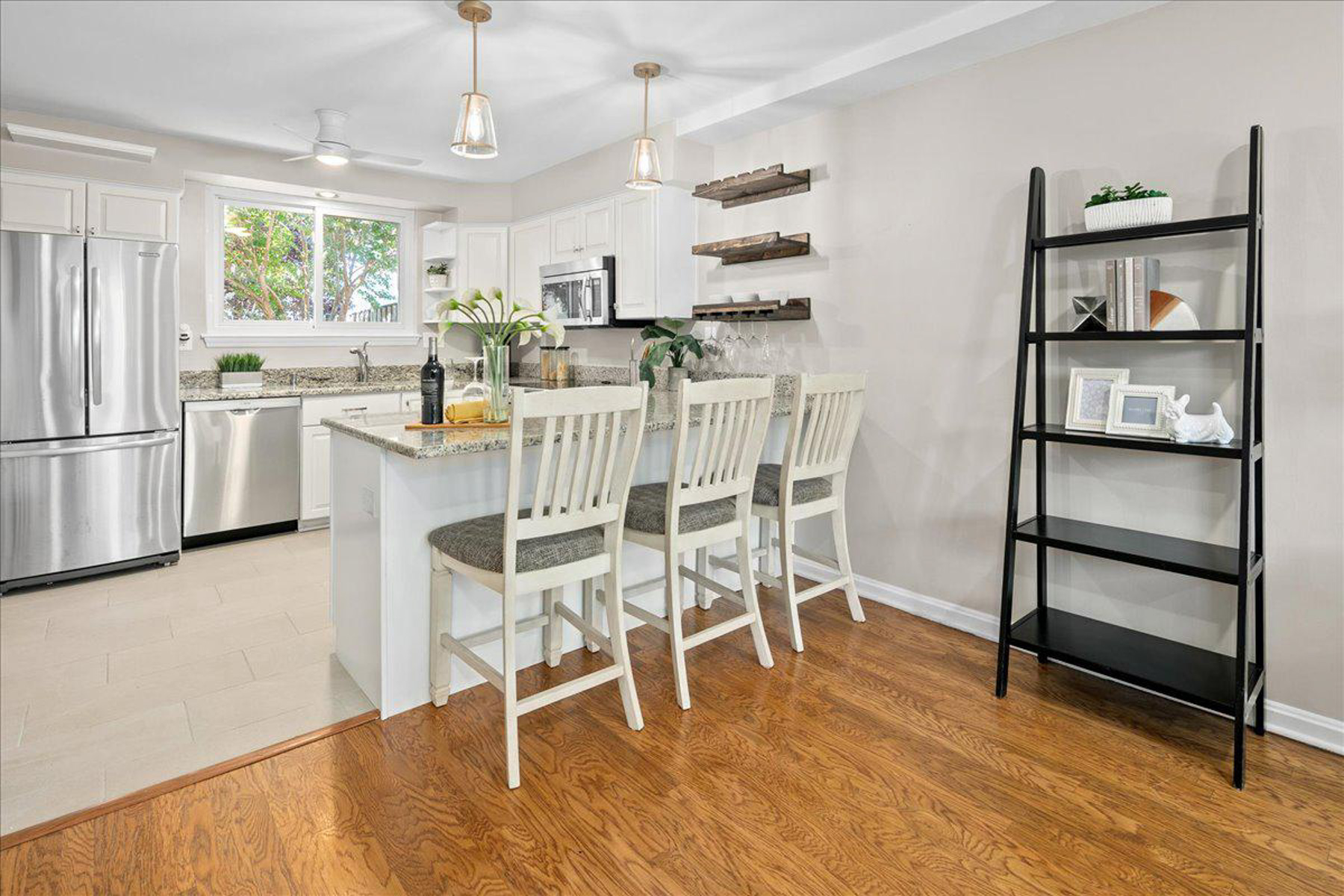  1420 Woodbine Street, Alexandria, VA, 22302 - 物件實景