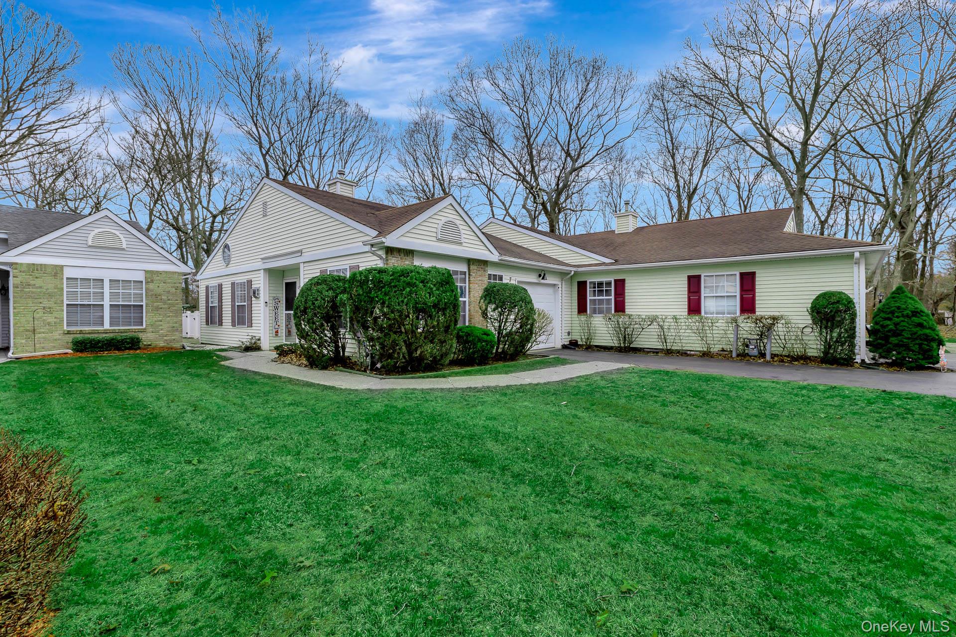  7 Possum Path, Coram, NY, 11727 - 物件實景