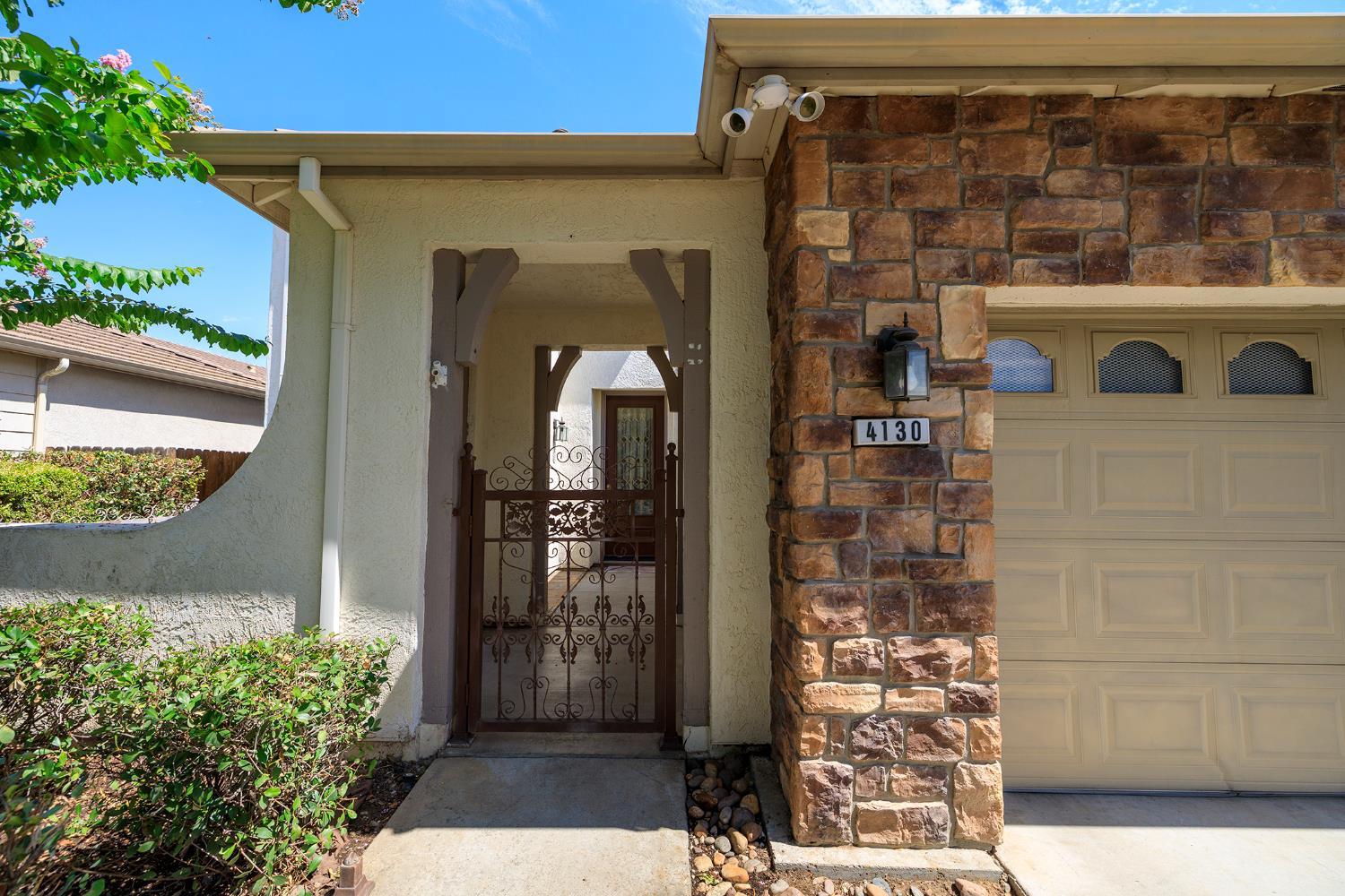 Merced, California, 95340, United States, 5 Bedrooms Bedrooms, ,3 BathroomsBathrooms,Residential,For Sale,1943664