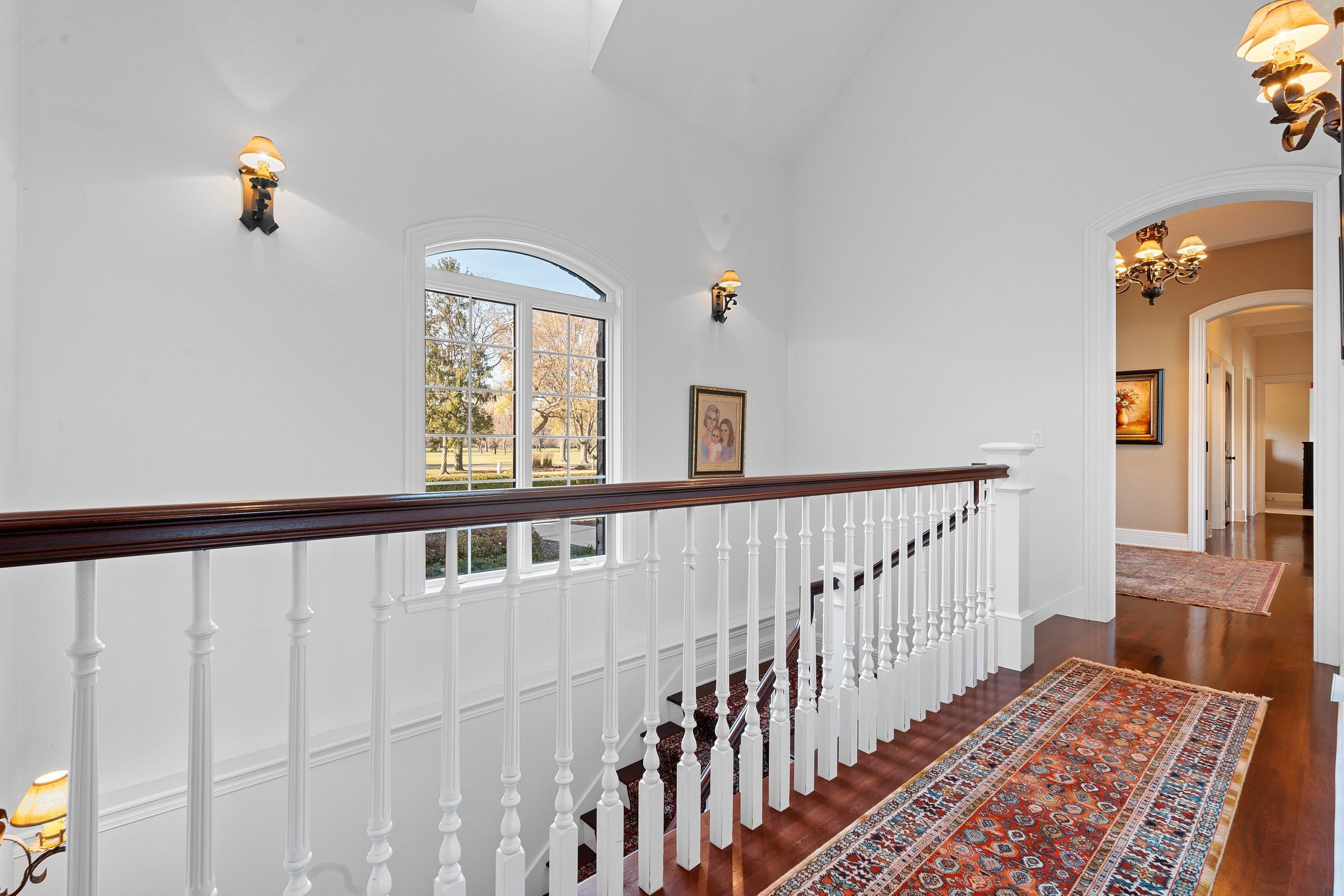 MENASHA, Wisconsin, 54952, United States, 6 Bedrooms Bedrooms, ,5 BathroomsBathrooms,Residential,For Sale,1994548