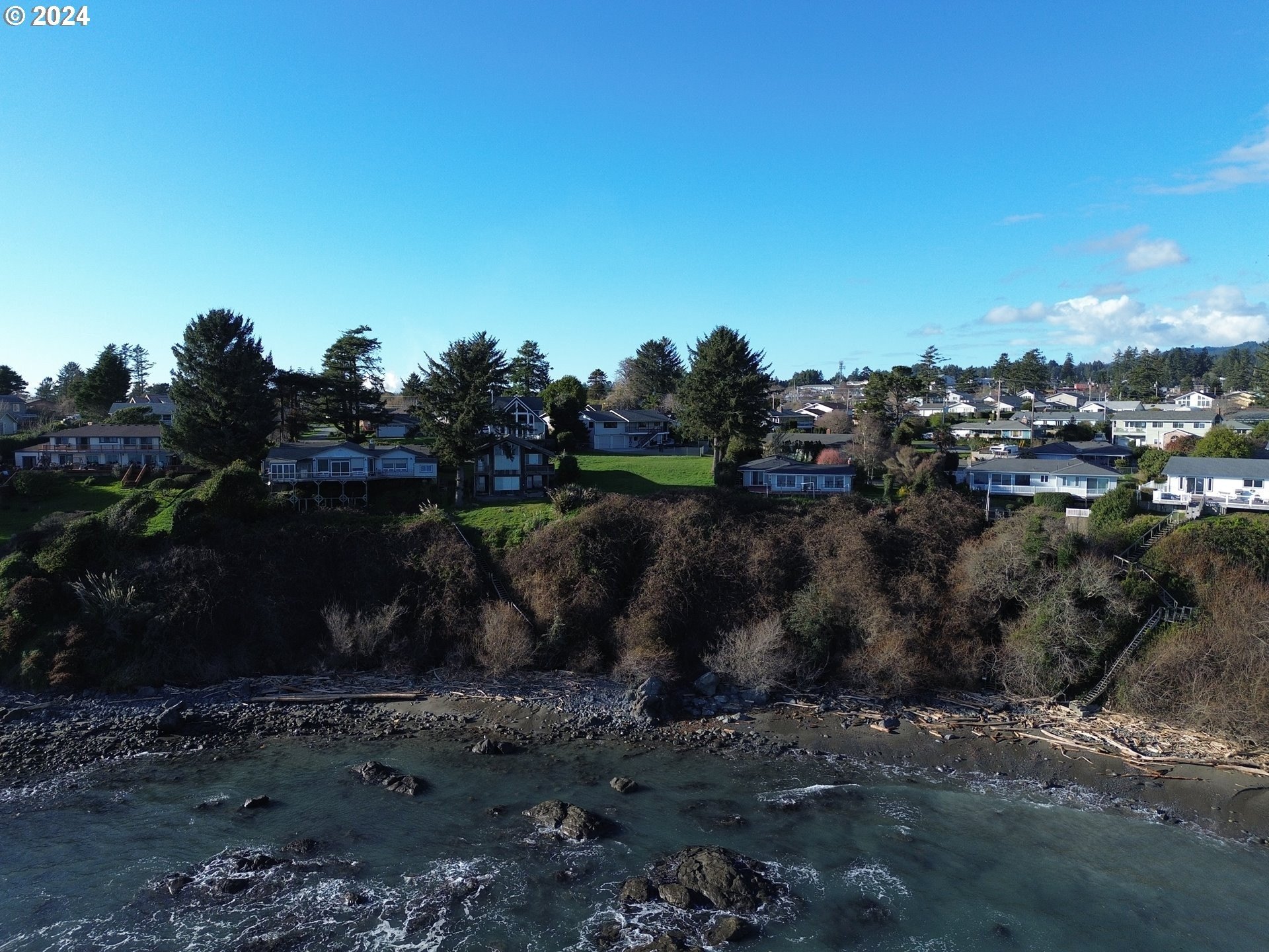 Brookings, Oregon, 97415, United States, 3 Bedrooms Bedrooms, ,3 BathroomsBathrooms,Residential,For Sale,1981065