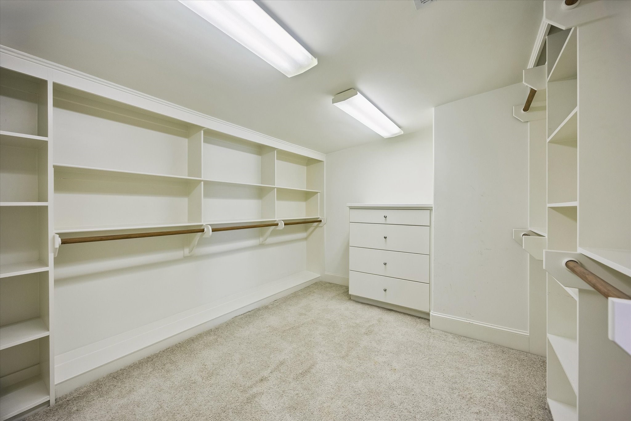  28 Hackberry Lane C - 物件實景