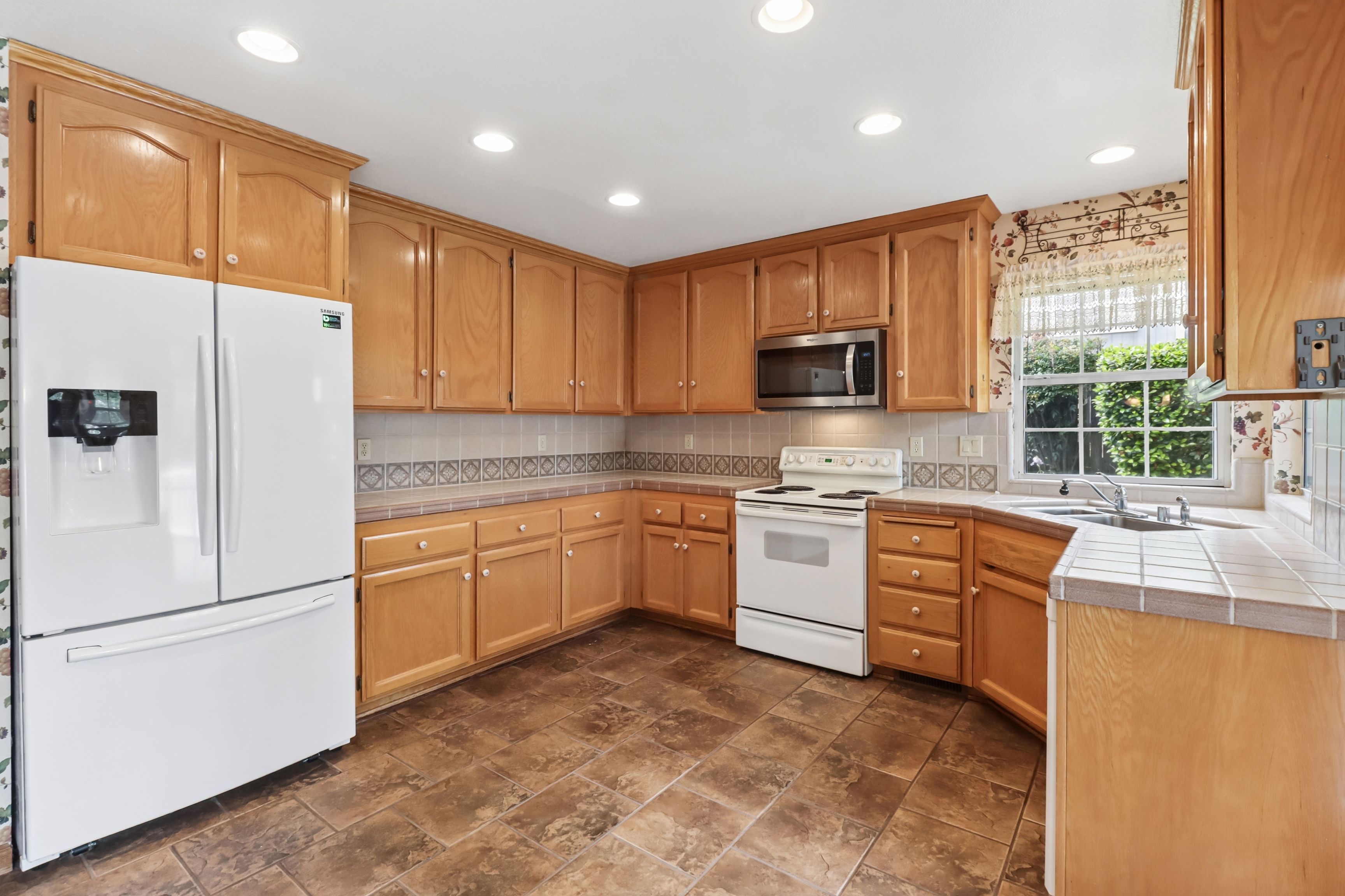  147 Rebecca Way, Folsom, CA 95630 - 物件實景