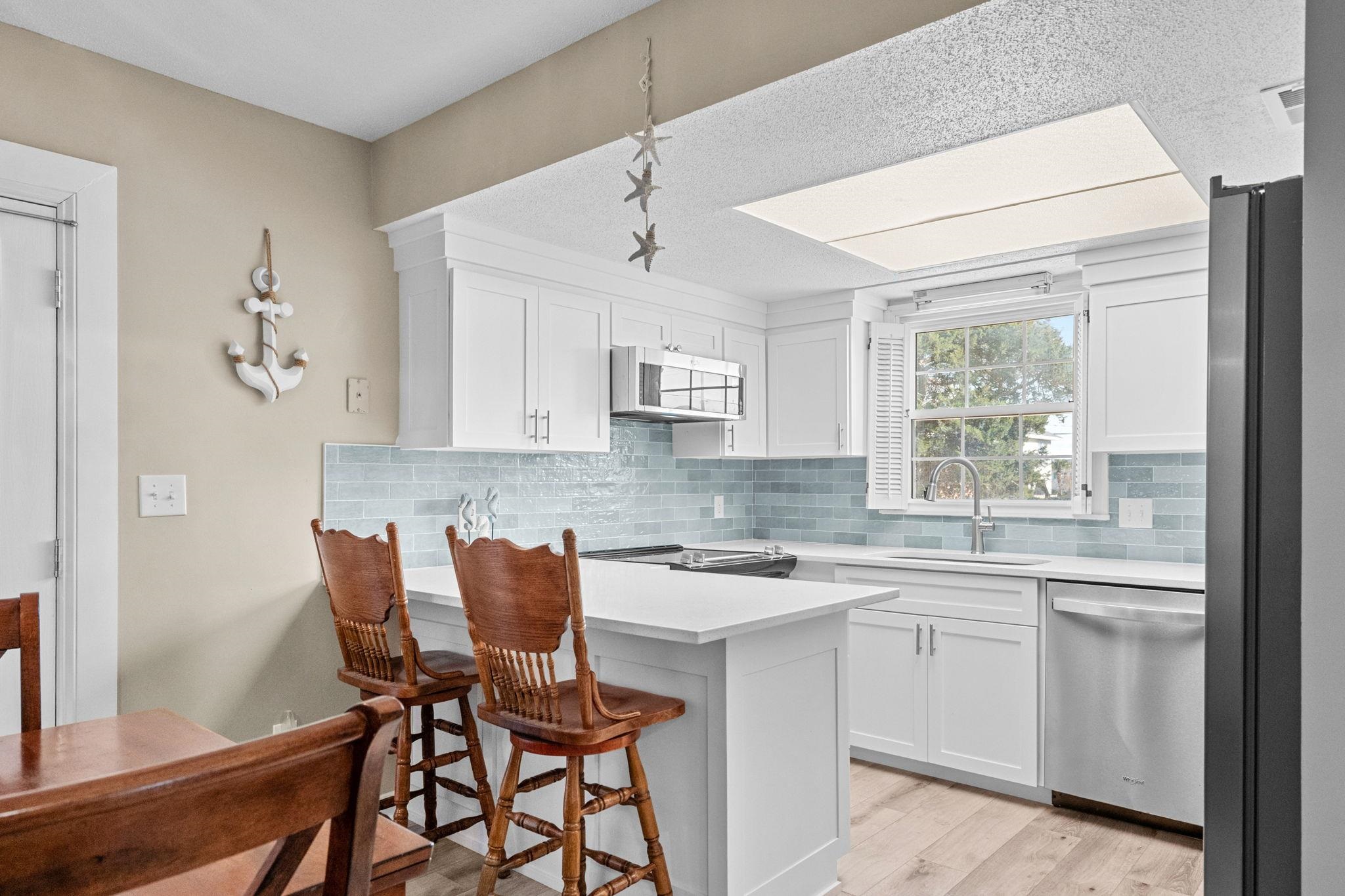 North Myrtle Beach, South Carolina, 29582, United States, 3 Bedrooms Bedrooms, ,2 BathroomsBathrooms,Residential,For Sale,2019972