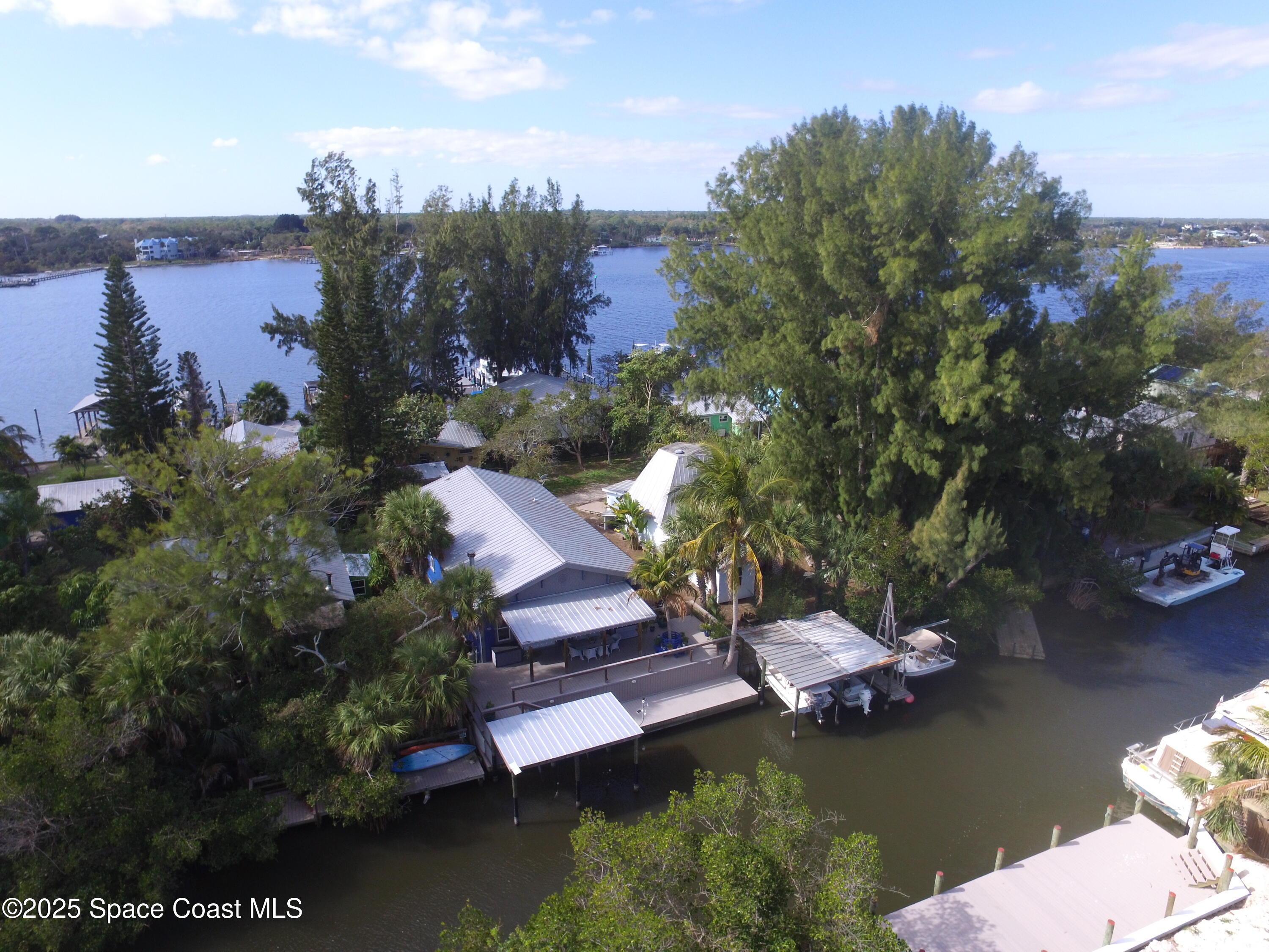 Grant, Florida, 32949, United States, 2 Bedrooms Bedrooms, ,2 BathroomsBathrooms,Residential,For Sale,1695908