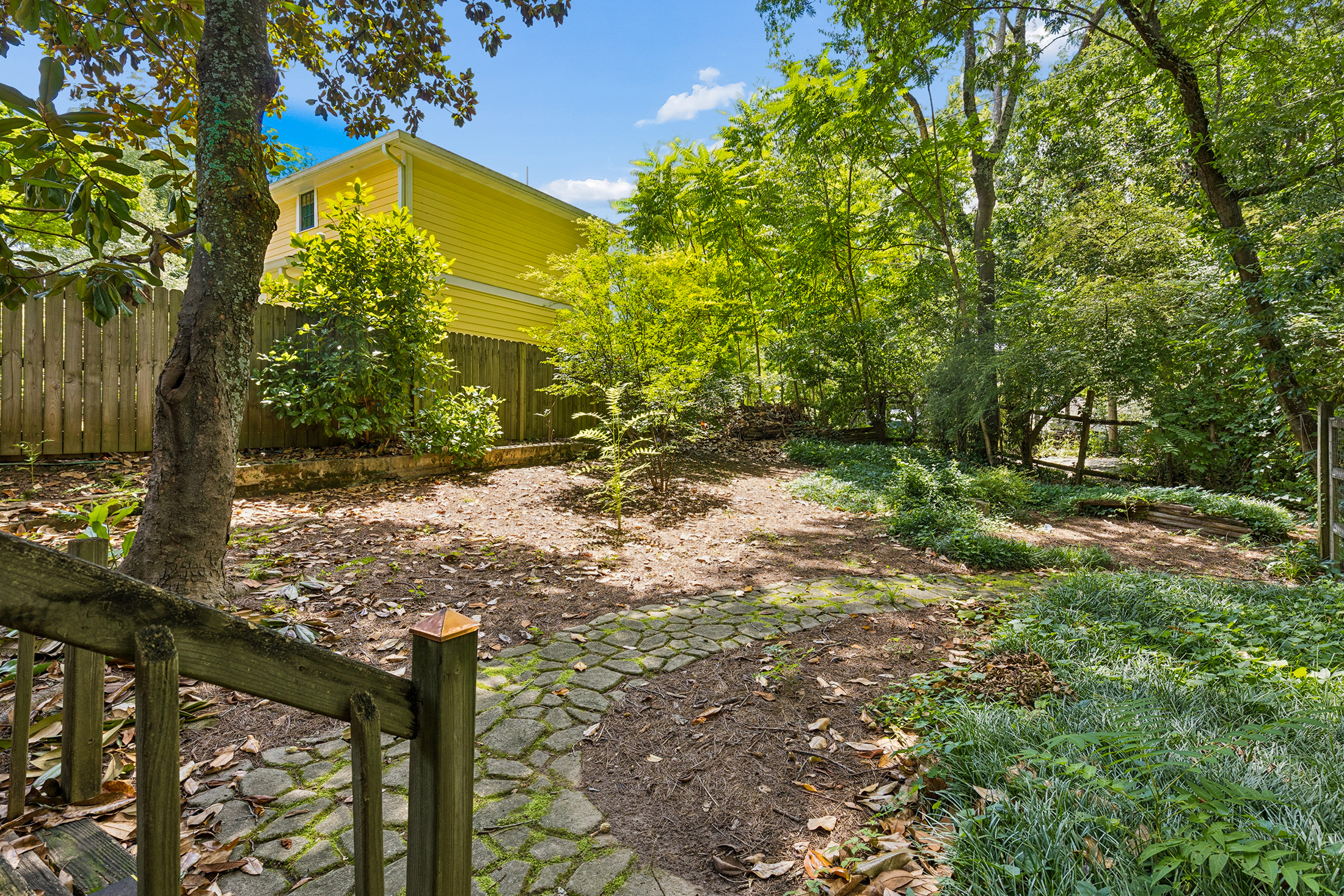  Rare Duplex Opportunity in Candler Park - 物件實景