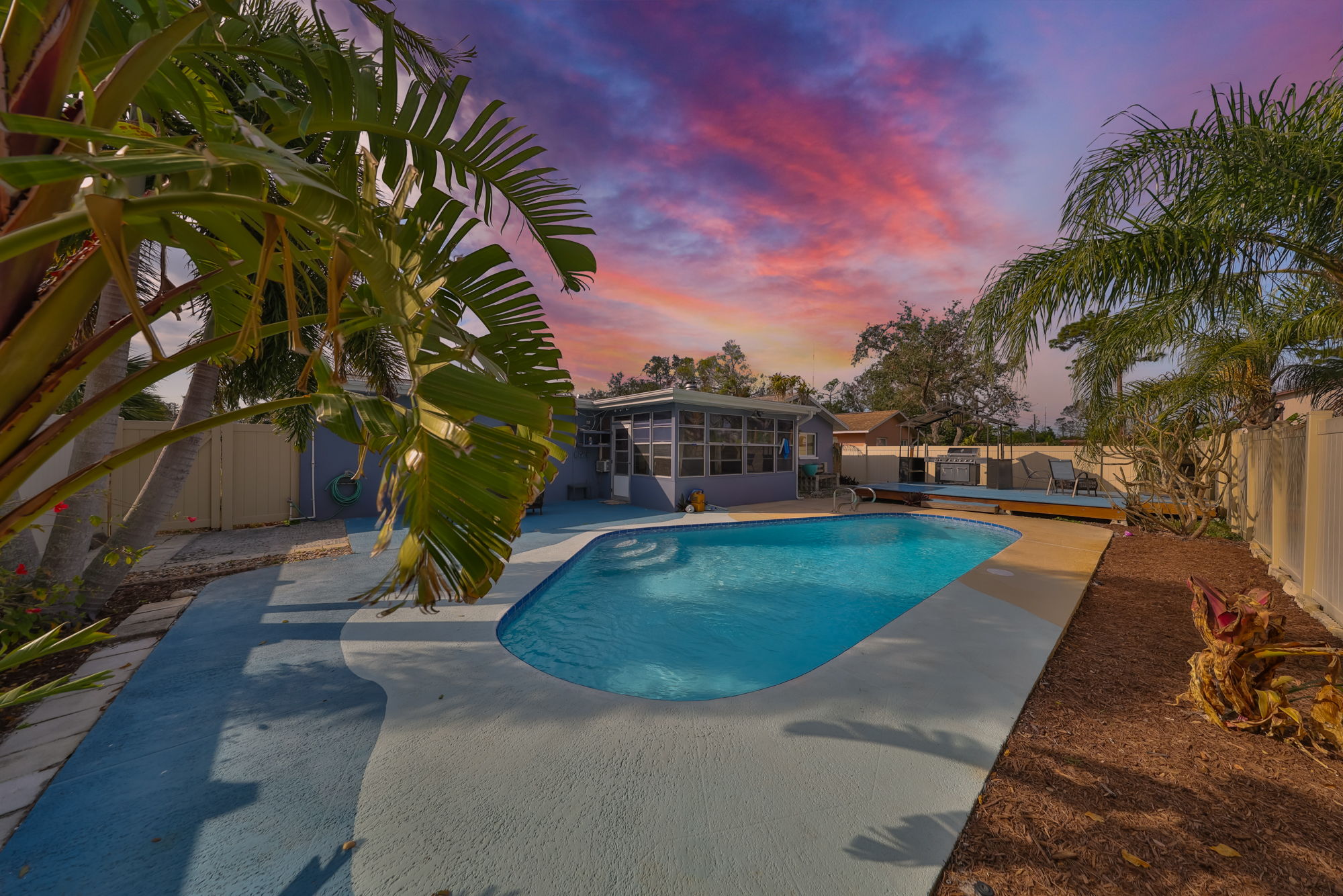 Seminole, Florida, 33772, United States, 4 Bedrooms Bedrooms, ,2 BathroomsBathrooms,Residential,For Sale,2013302