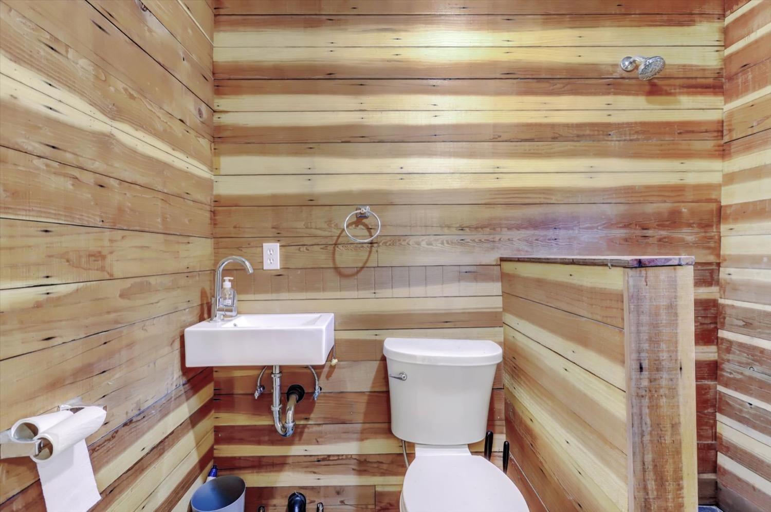 16741 Rices Crossing Road, North San Juan, California, 95960, United States, ,Residential,For Sale,16741 Rices Crossing Road,1682672