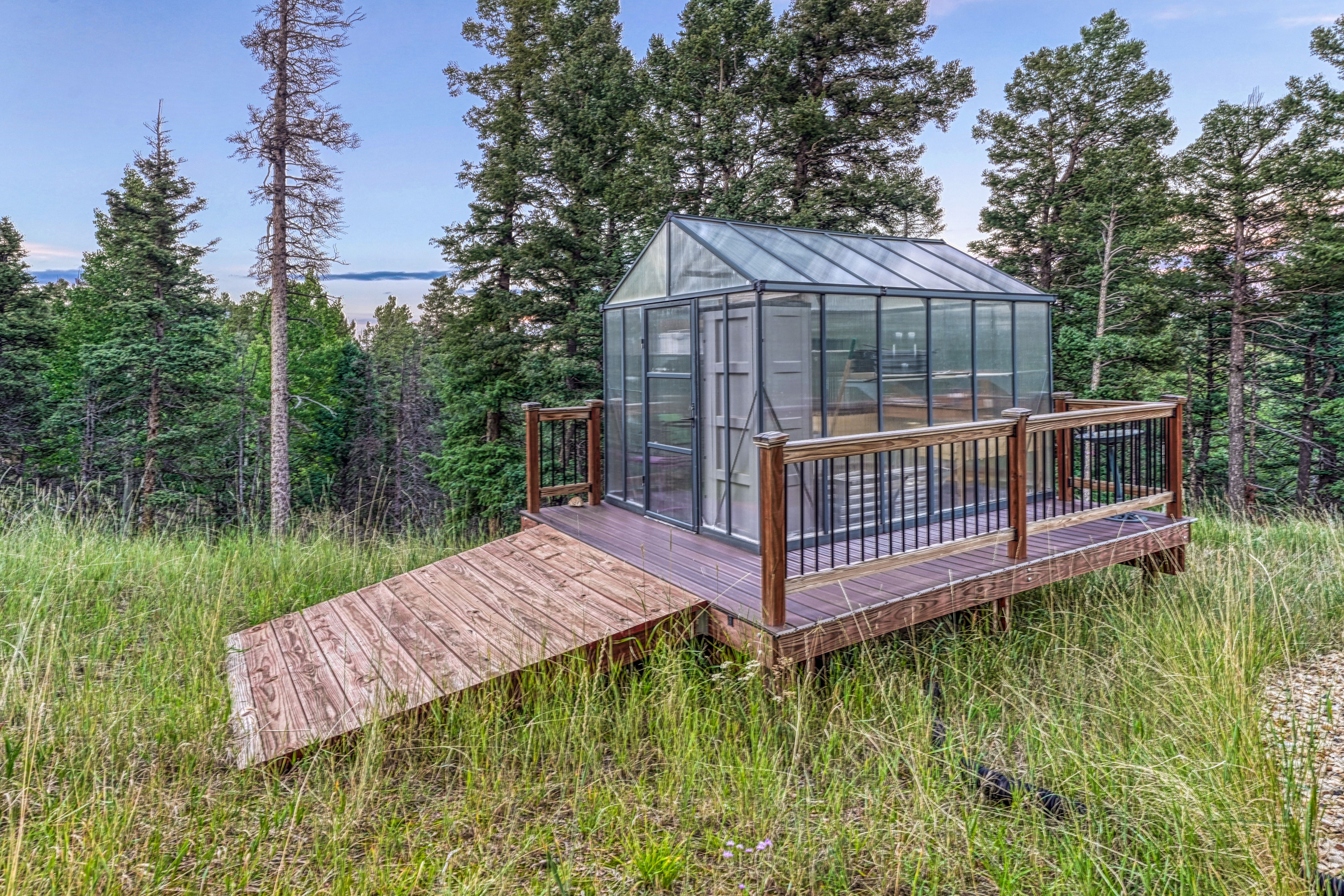  Luxury Retreat on 35 Acres - 物件實景