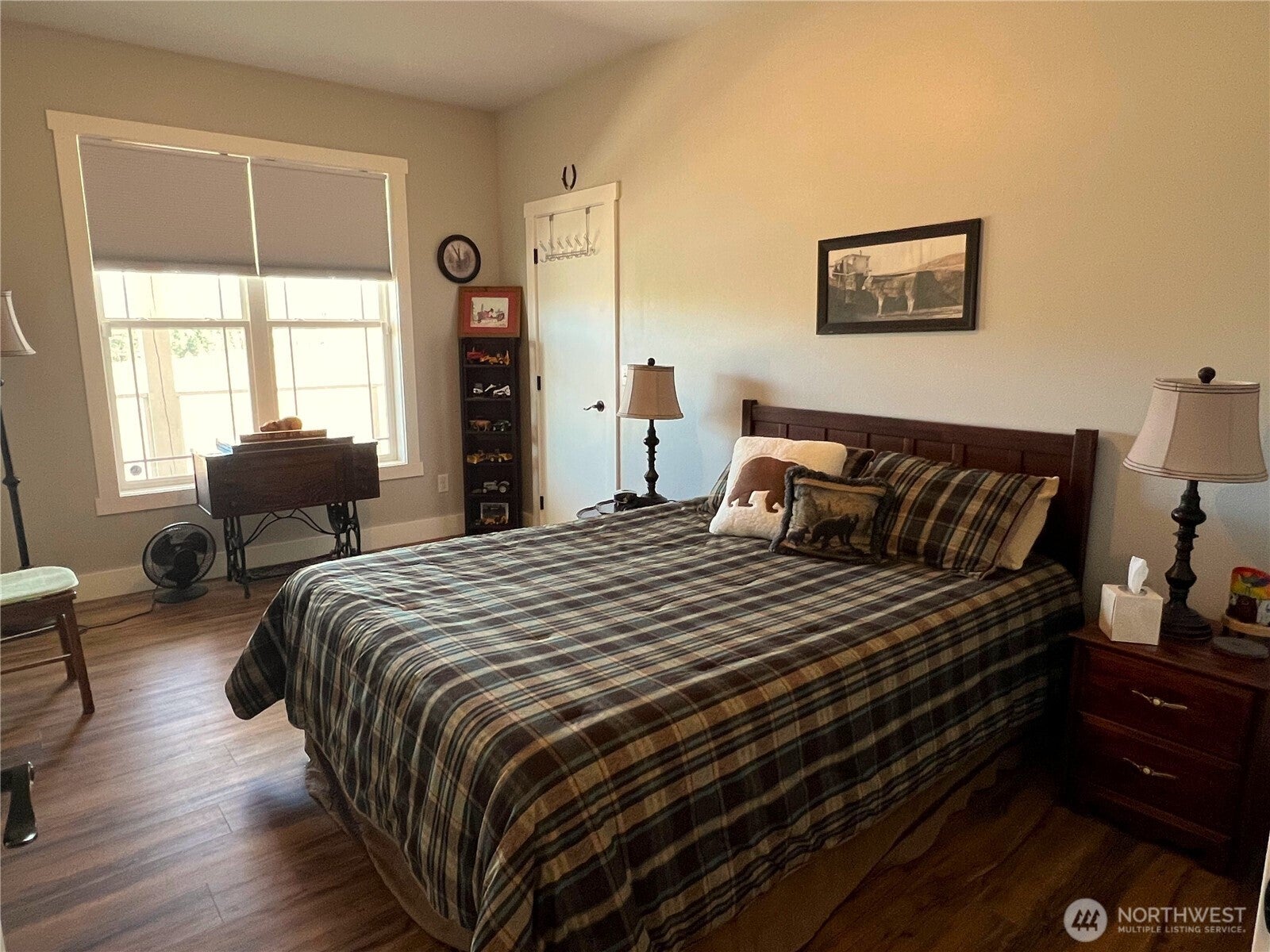 Tonasket, Washington, 98855, United States, 3 Bedrooms Bedrooms, ,2 BathroomsBathrooms,Residential,For Sale,2002069