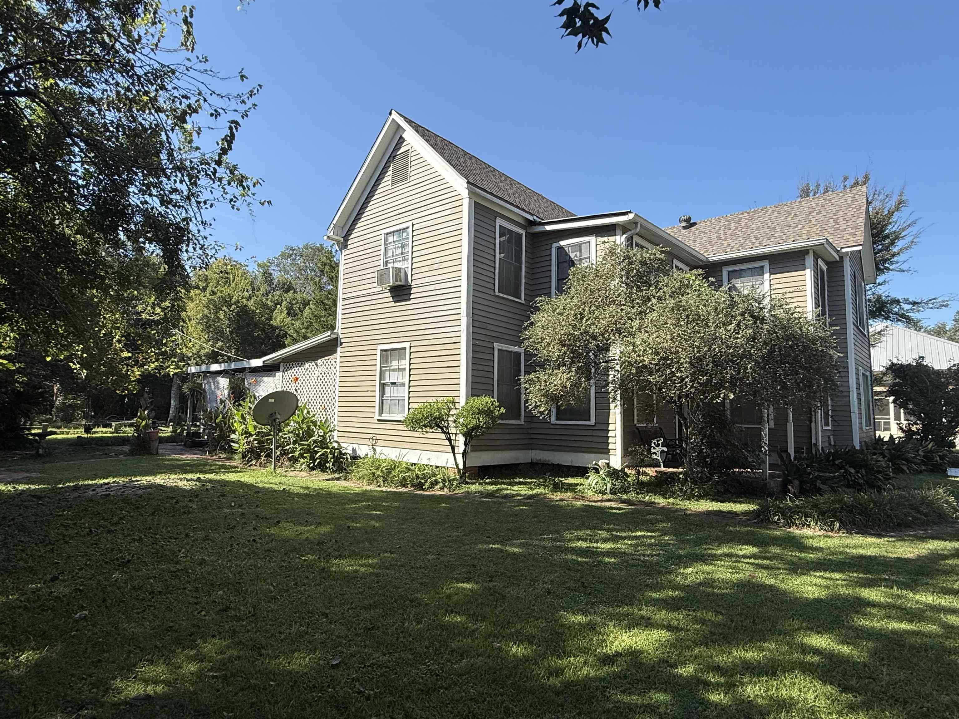 Cypress Ave, Orange, TX 77630 #1