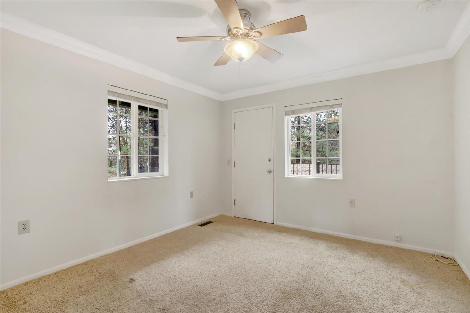 Grass Valley, California, 95949, United States, 2 Bedrooms Bedrooms, ,1 BathroomBathrooms,Residential,For Sale,1993836