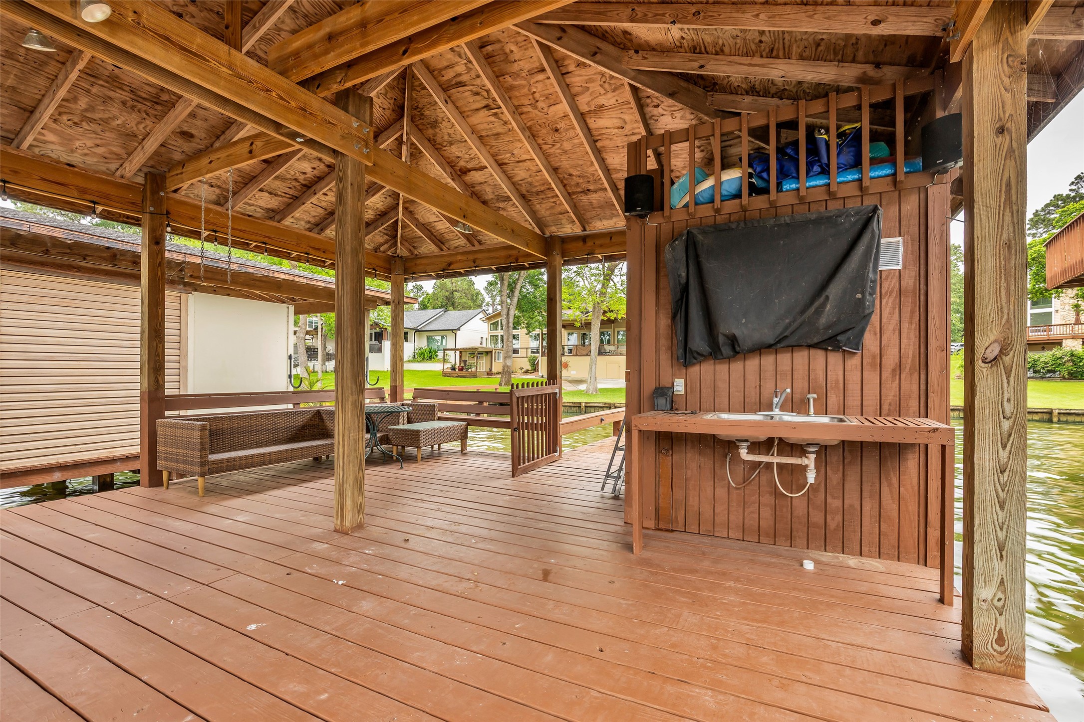  33 Harbour Point Circle - 物件實景