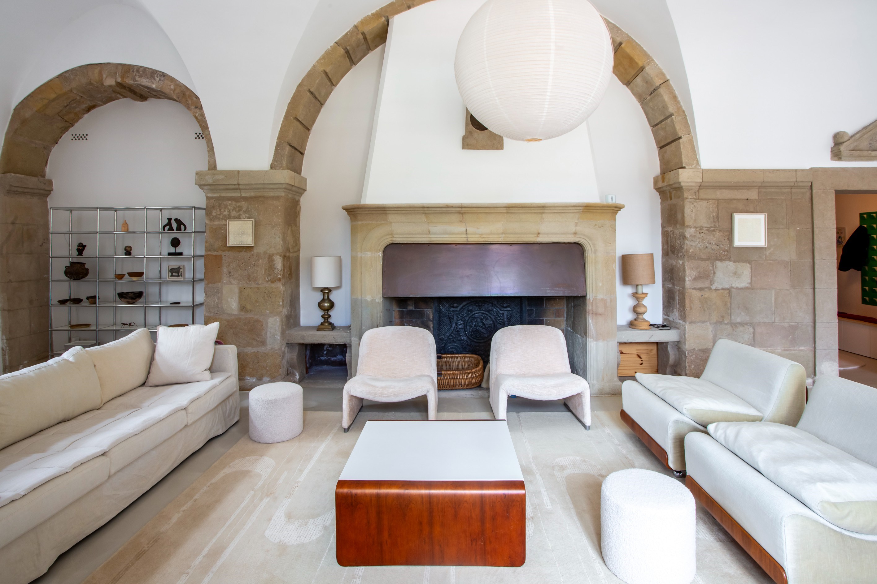  Château de Soubes from 11th Century Reimagined for Contemporary Living - 物件實景