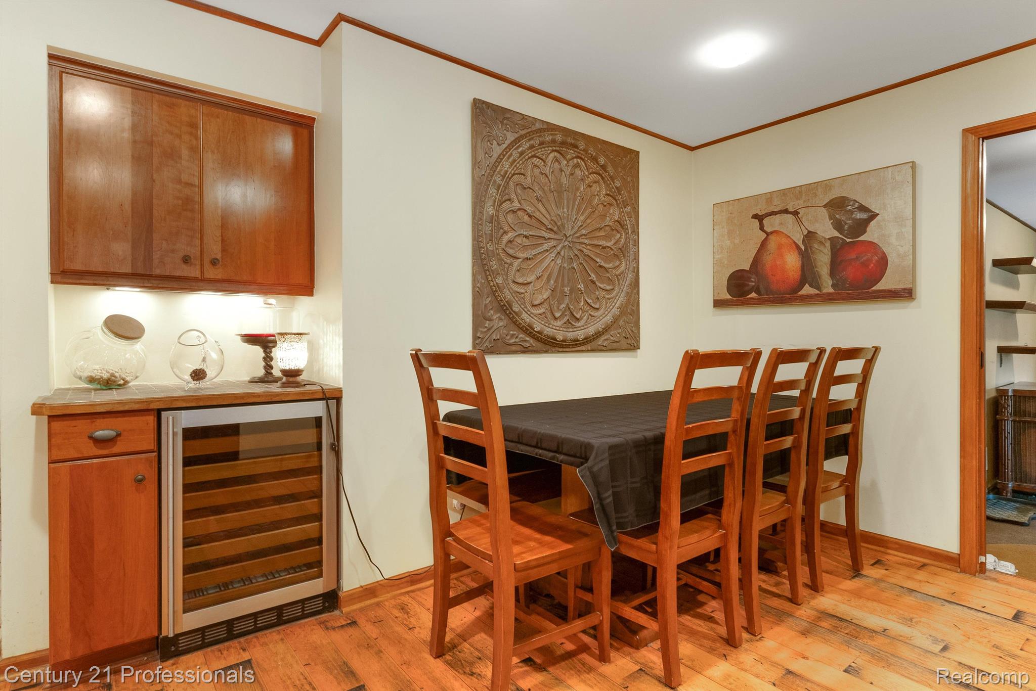 Holly, Michigan, 48442, United States, 4 Bedrooms Bedrooms, ,4 BathroomsBathrooms,Residential,For Sale,1943640