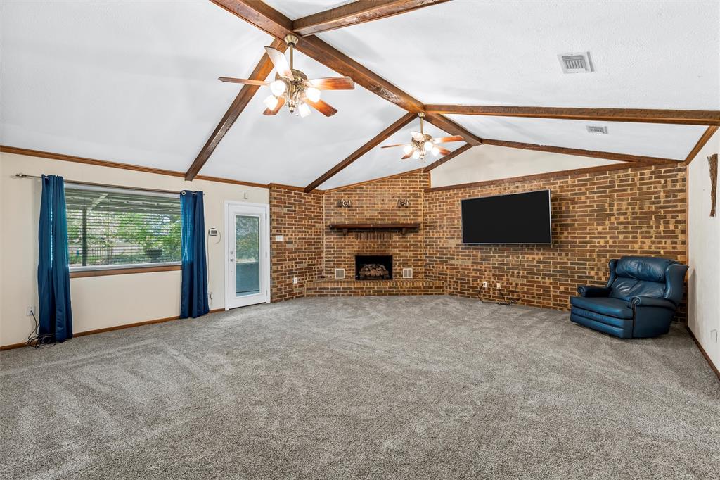 Mexia, Texas, 76667, United States, 3 Bedrooms Bedrooms, ,2 BathroomsBathrooms,Residential,For Sale,1770816