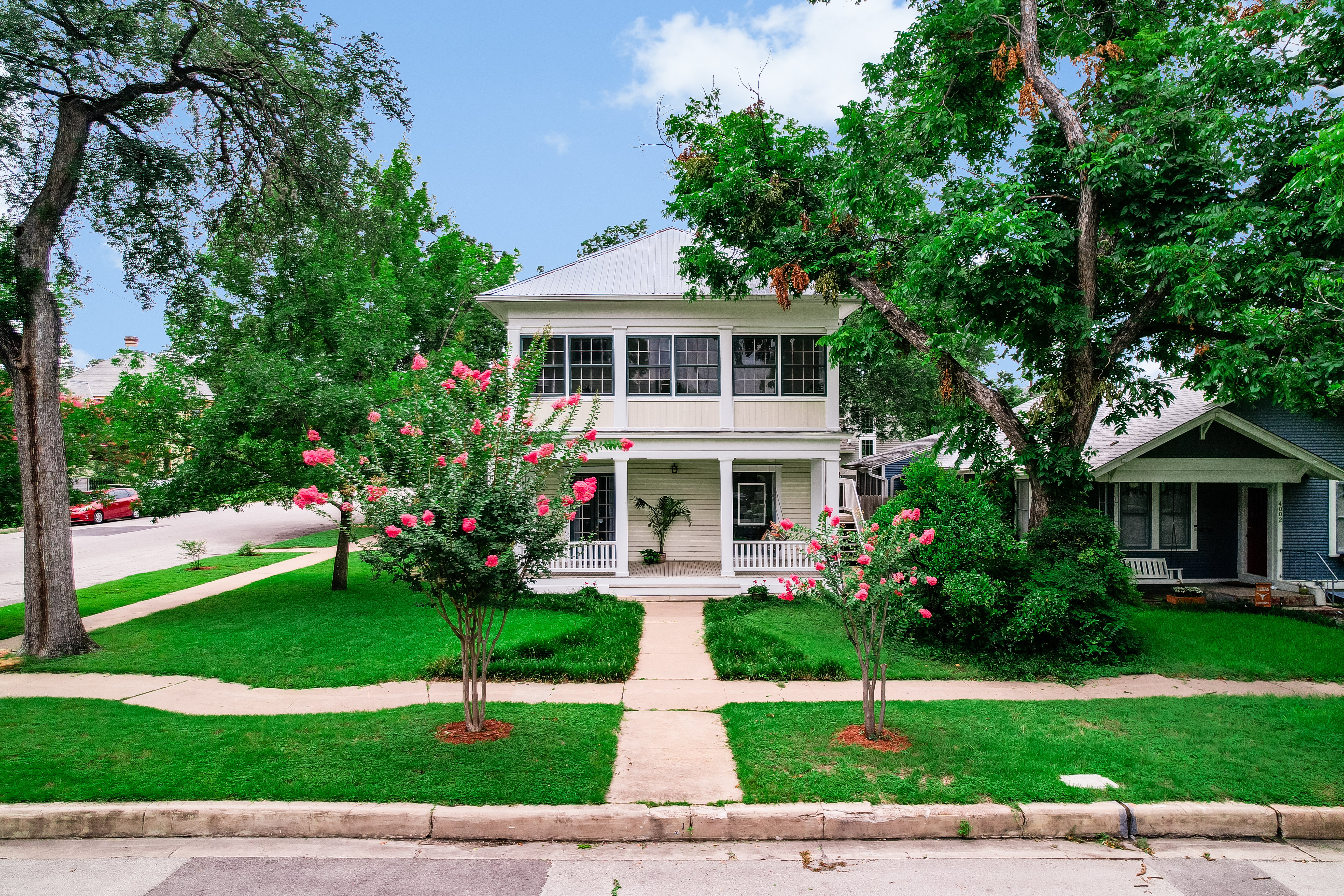  1922 Colonial Revival in Historic Hyde Park Neighborhood - 物件實景