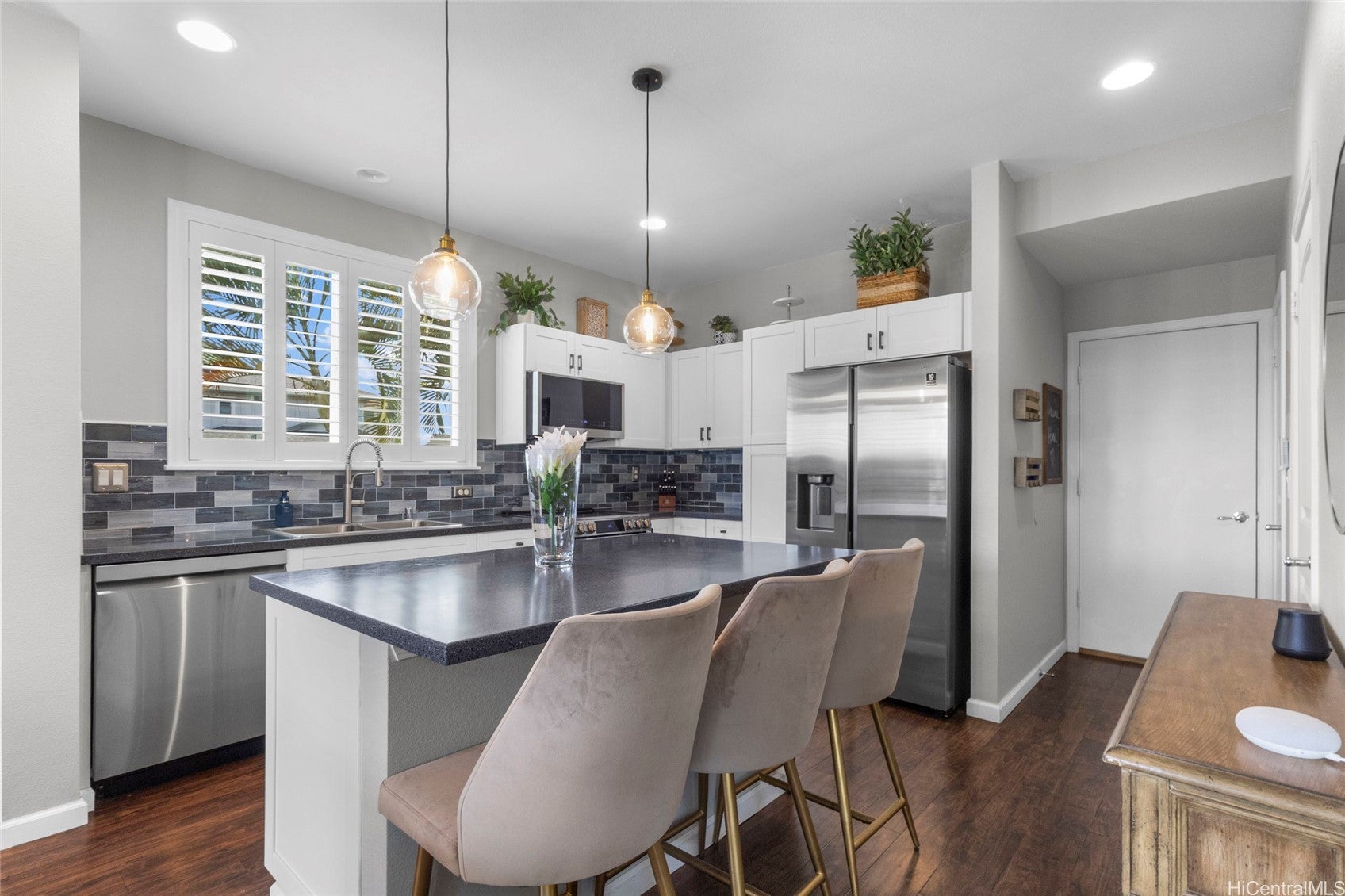 Kapolei, Hawaii, 96707, United States, 3 Bedrooms Bedrooms, ,3 BathroomsBathrooms,Residential,For Sale,2015200