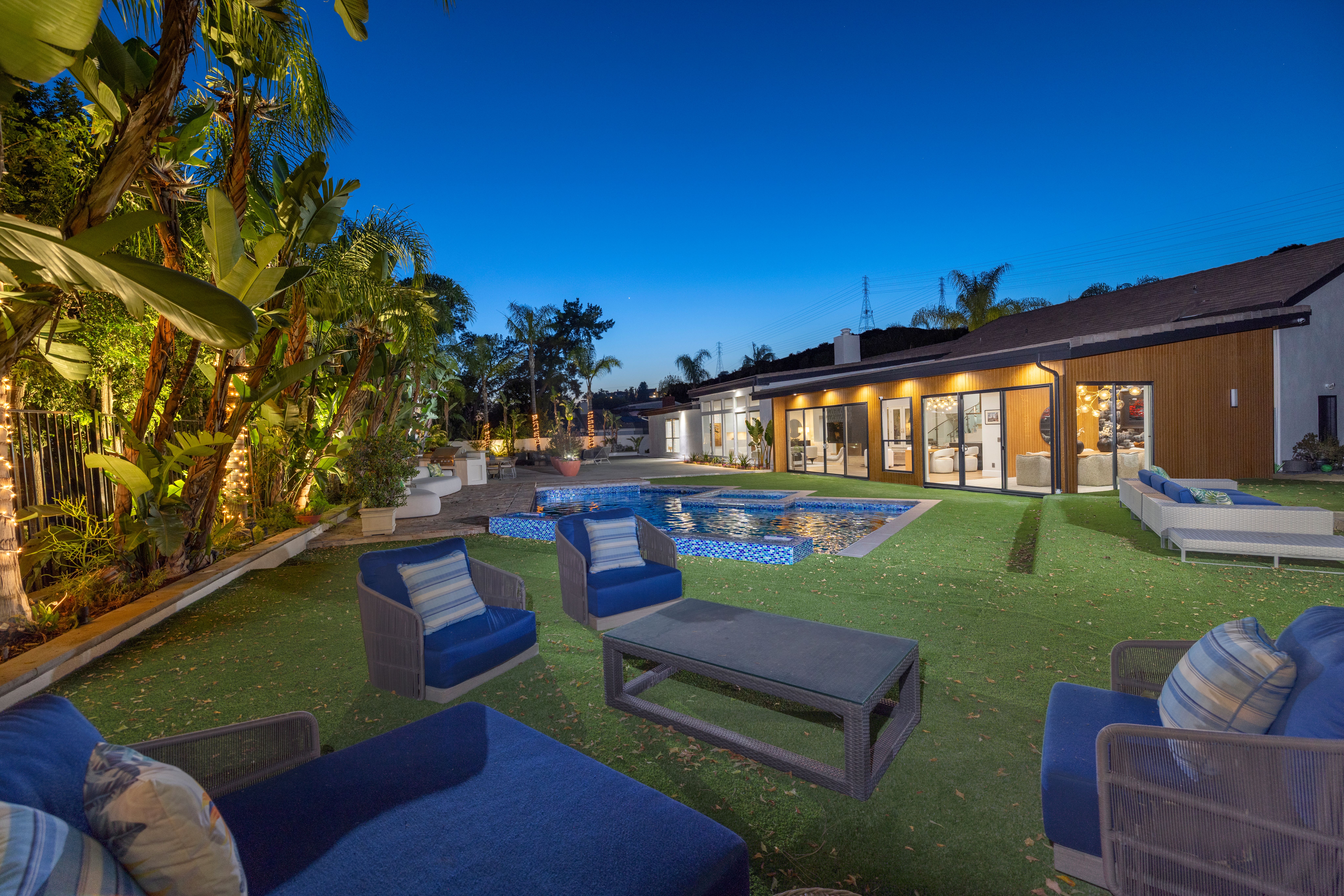  18782 Peppertree Drive, Villa Park, CA 92861 - 物件實景