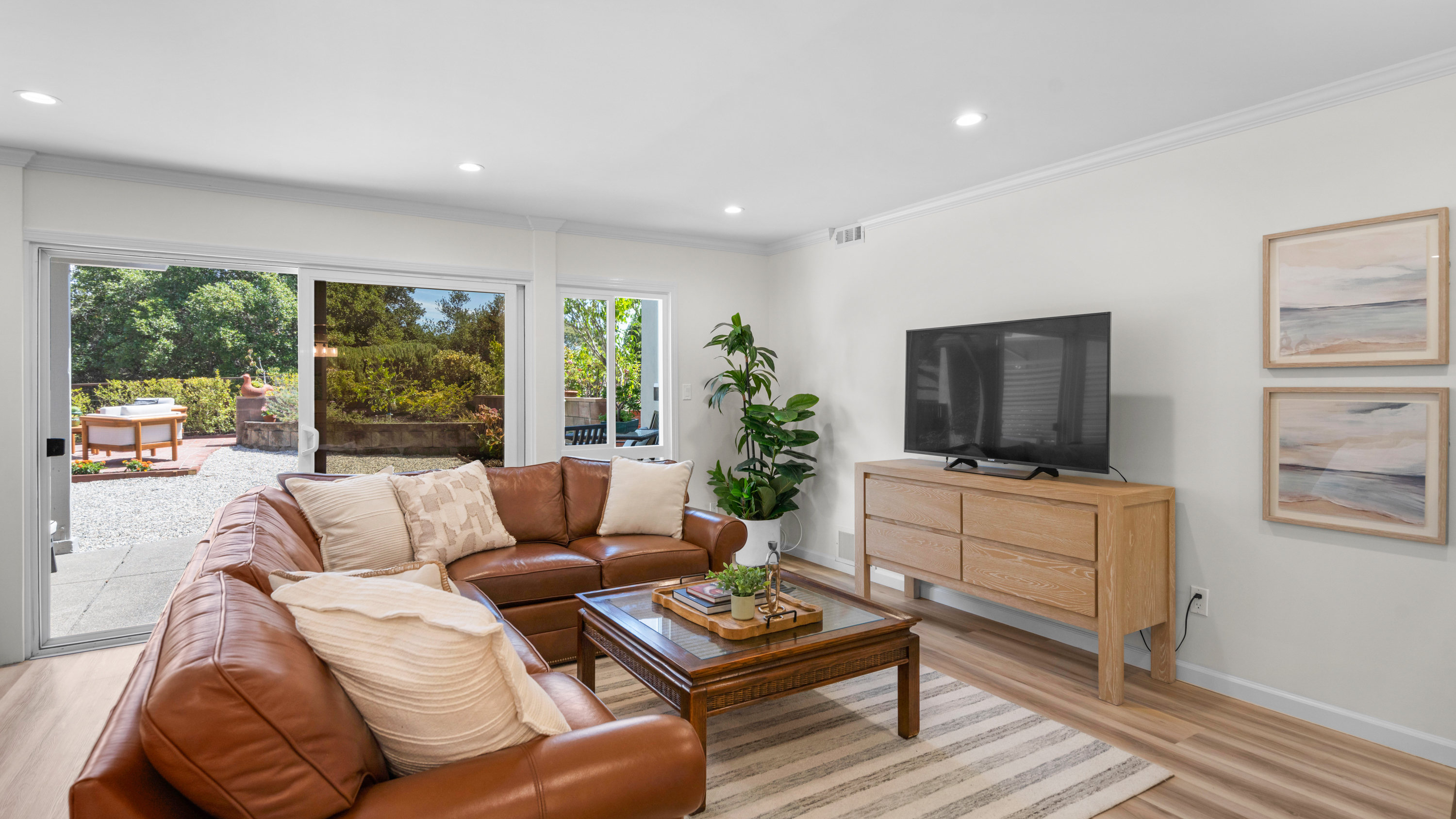  Effortless California Living with Space, Style and Views - 物件實景