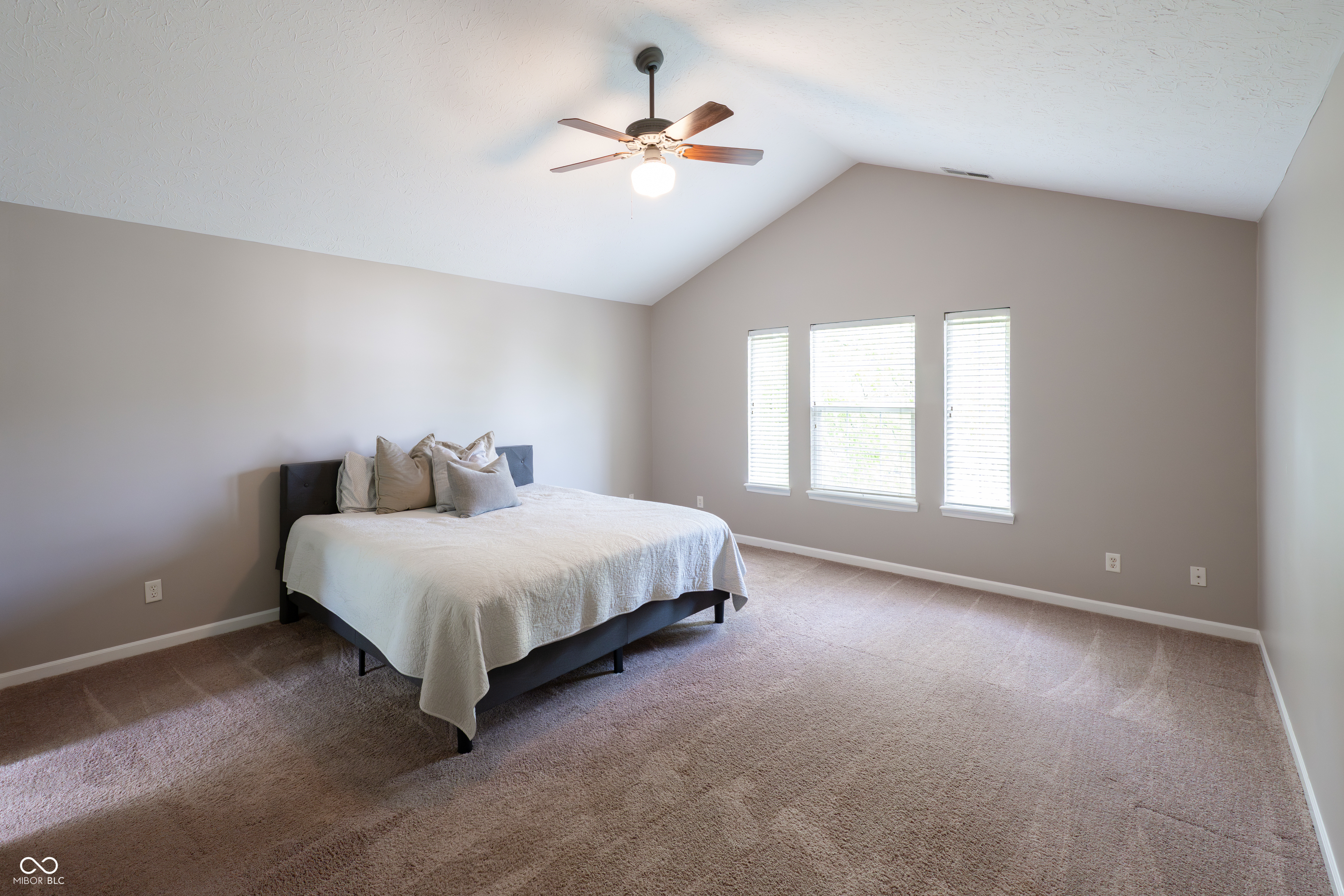 Carmel, Indiana, 46033, United States, 4 Bedrooms Bedrooms, ,4 BathroomsBathrooms,Residential,For Sale,1864271