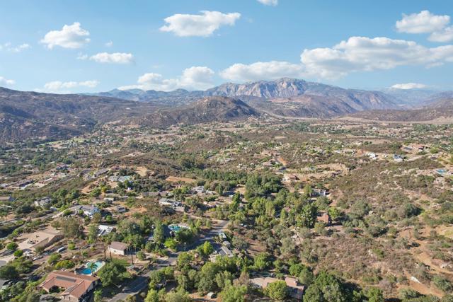 Alpine, California, 91901, United States, 3 Bedrooms Bedrooms, ,2 BathroomsBathrooms,Residential,For Sale,1975915