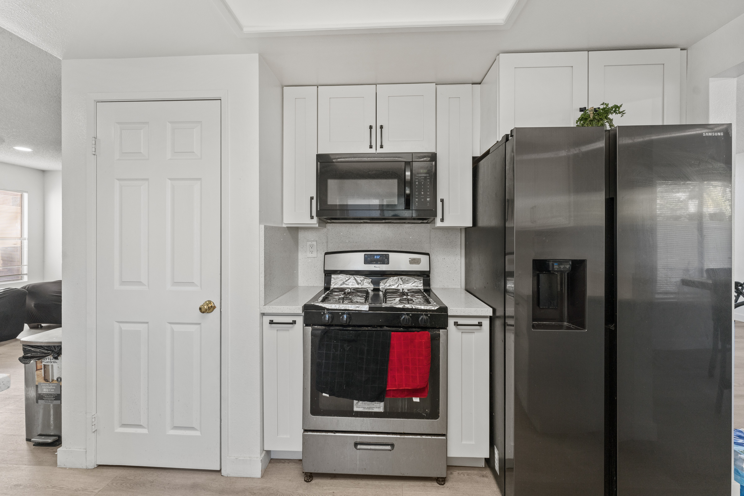 Moreno Valley, California, 92557, United States, 4 Bedrooms Bedrooms, ,4 BathroomsBathrooms,Residential,For Sale,1978053