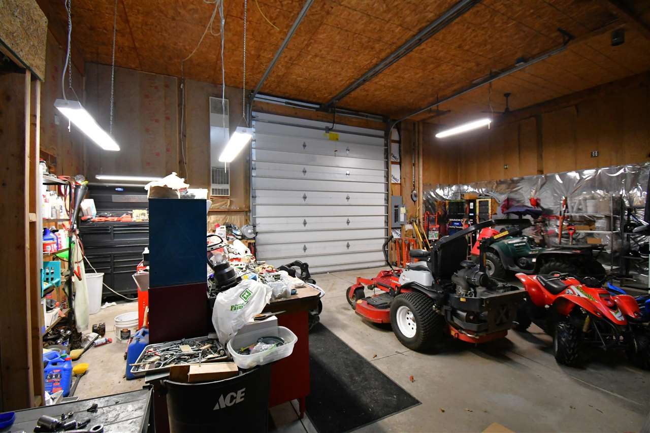 Charlevoix, Michigan, 49720, United States, 4 Bedrooms Bedrooms, ,3 BathroomsBathrooms,Residential,For Sale,1995893