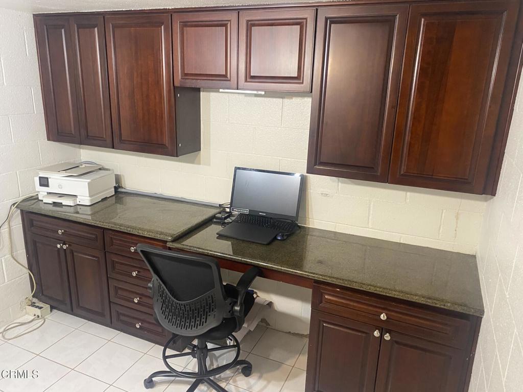 Pasadena, California, 91106, United States, 2 Bedrooms Bedrooms, ,3 BathroomsBathrooms,Residential,For Sale,1989183