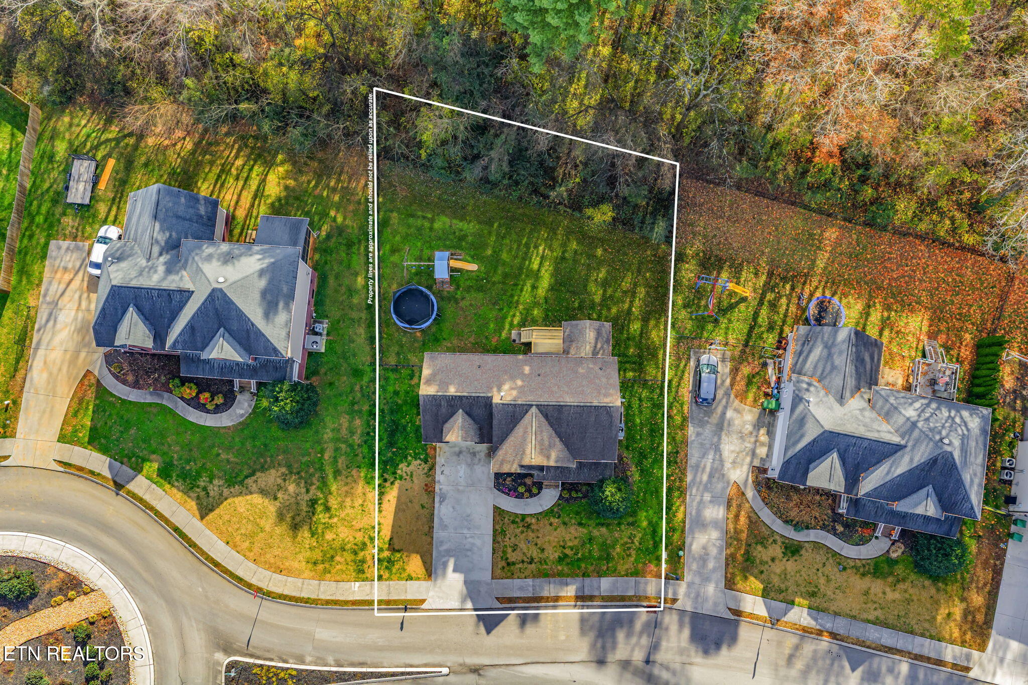 Maryville, Tennessee, 37804, United States, 4 Bedrooms Bedrooms, ,3 BathroomsBathrooms,Residential,For Sale,1996770