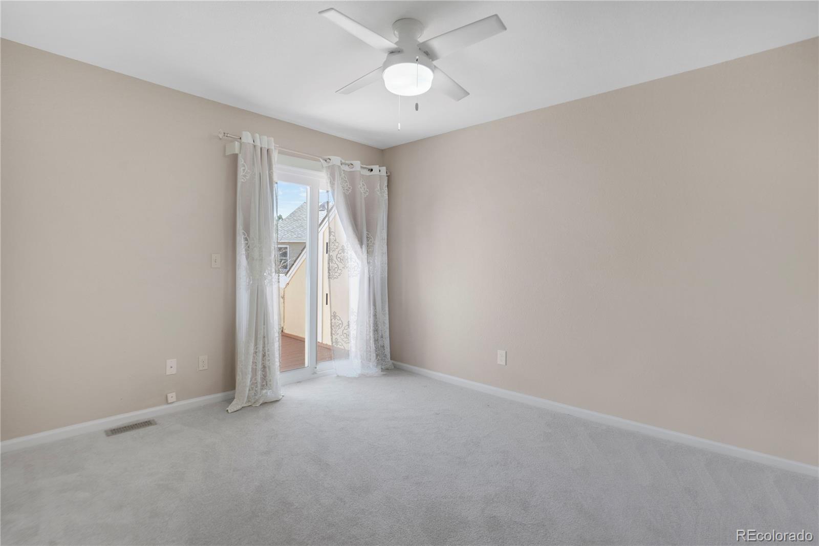 Centennial, Colorado, 80015, United States, 4 Bedrooms Bedrooms, ,3 BathroomsBathrooms,Residential,For Sale,1793969