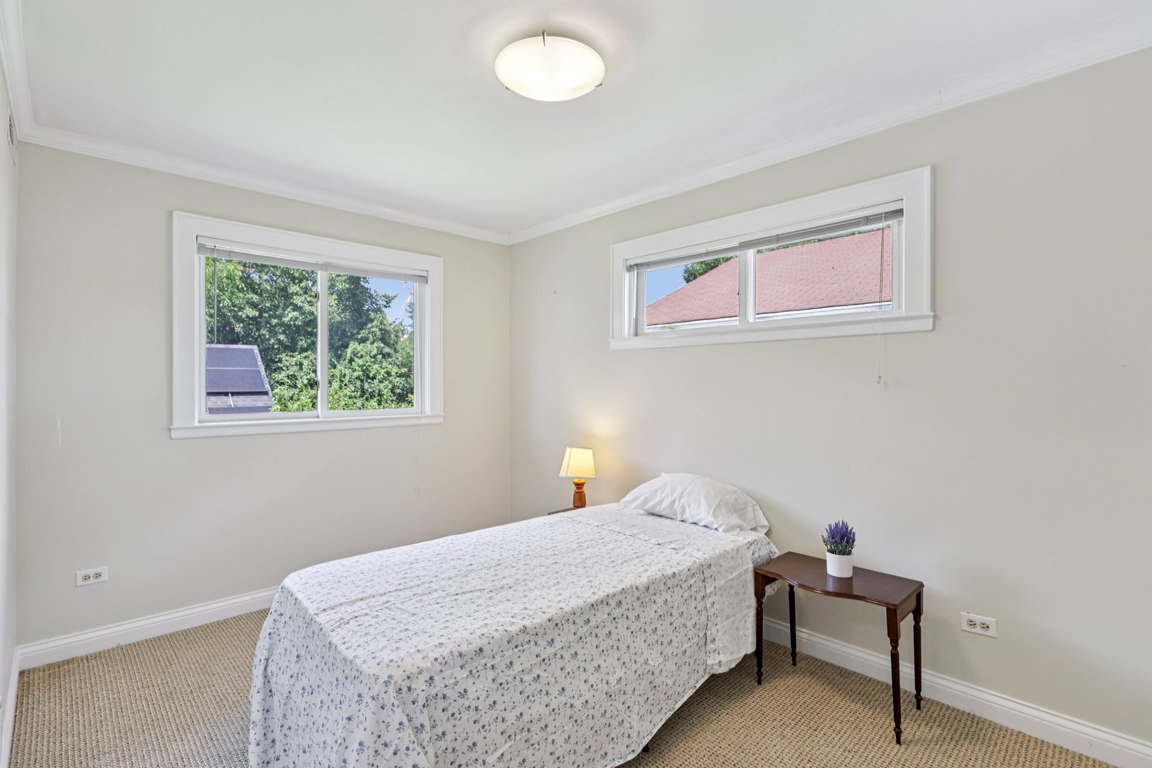 Evanston, Illinois, 60201, United States, 4 Bedrooms Bedrooms, ,4 BathroomsBathrooms,Residential,For Sale,1941847