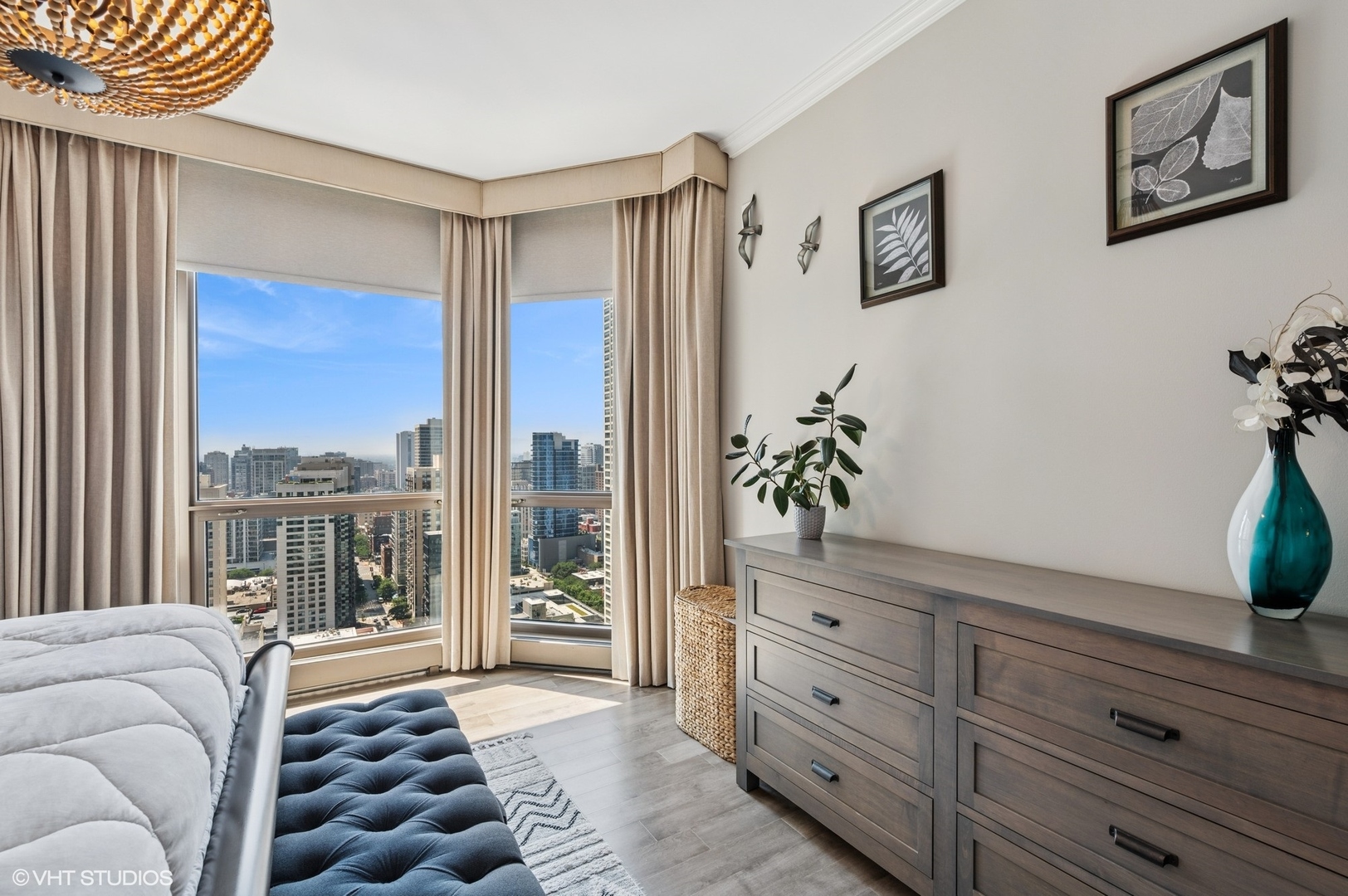 Chicago, Illinois, 60611, United States, 2 Bedrooms Bedrooms, ,3 BathroomsBathrooms,Residential,For Sale,1901320