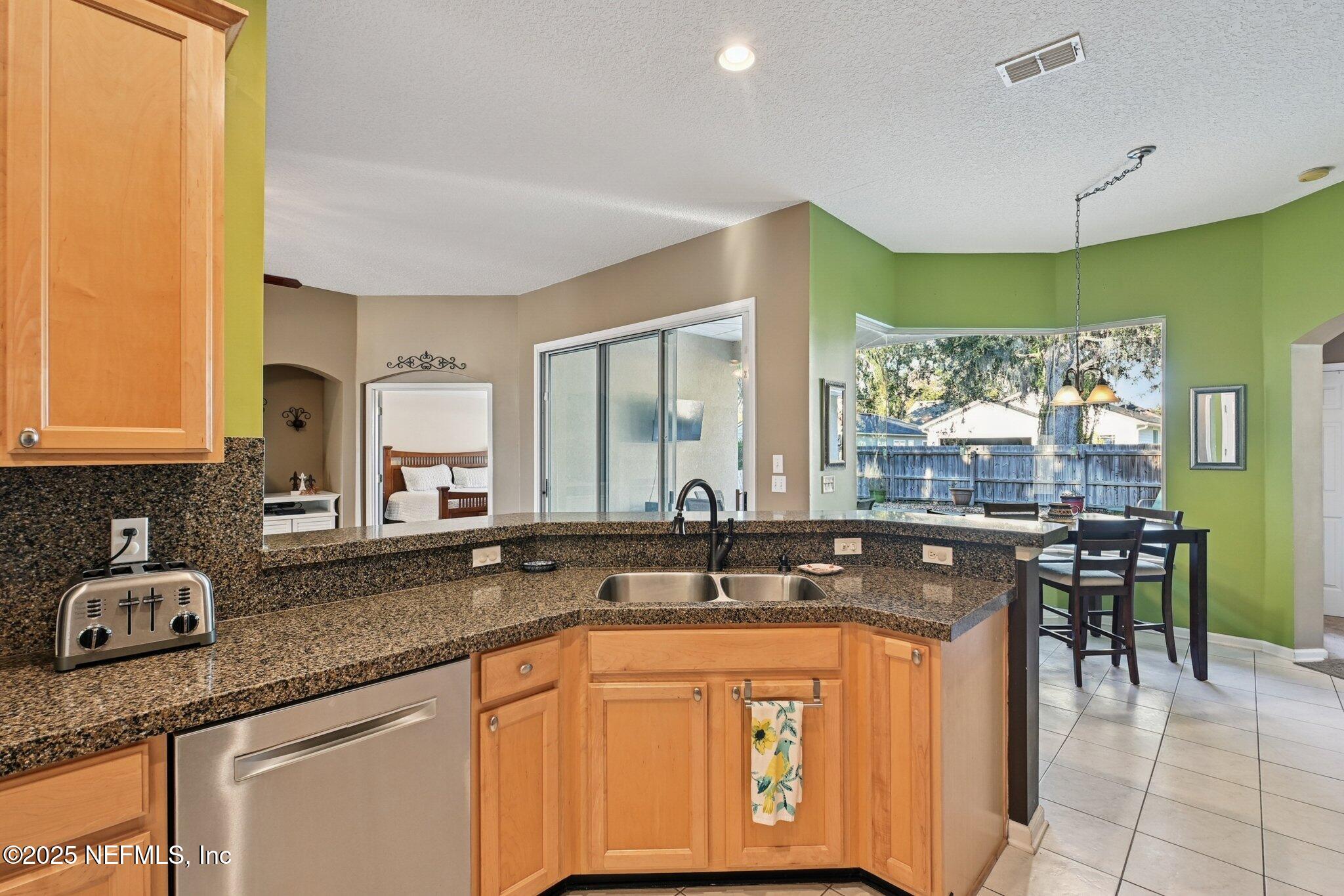 Fleming Island, Florida, 32003, United States, 4 Bedrooms Bedrooms, ,3 BathroomsBathrooms,Residential,For Sale,1993448