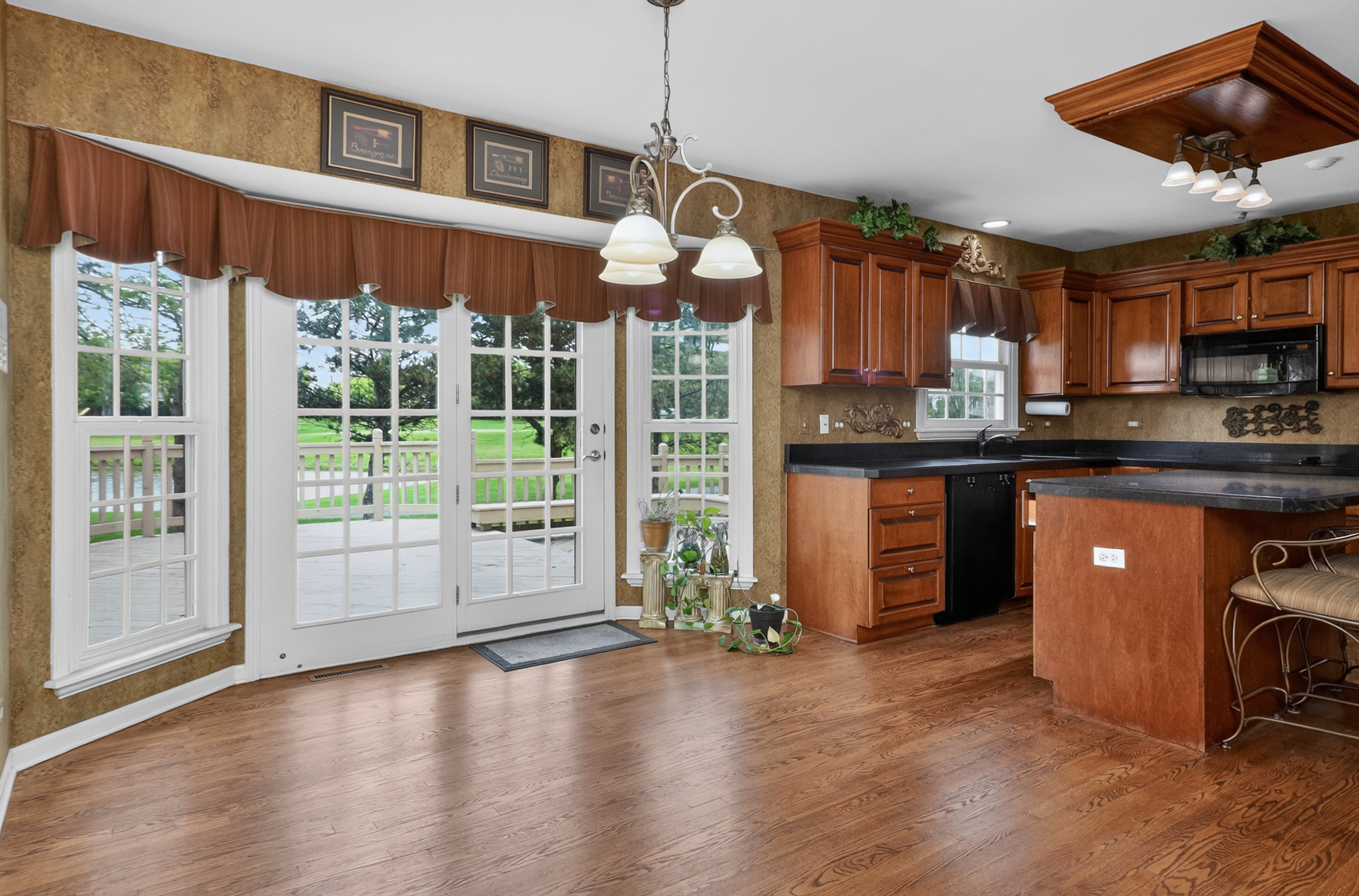  26W248 Tuckaway Court, Winfield, IL, 60190 - 物件實景