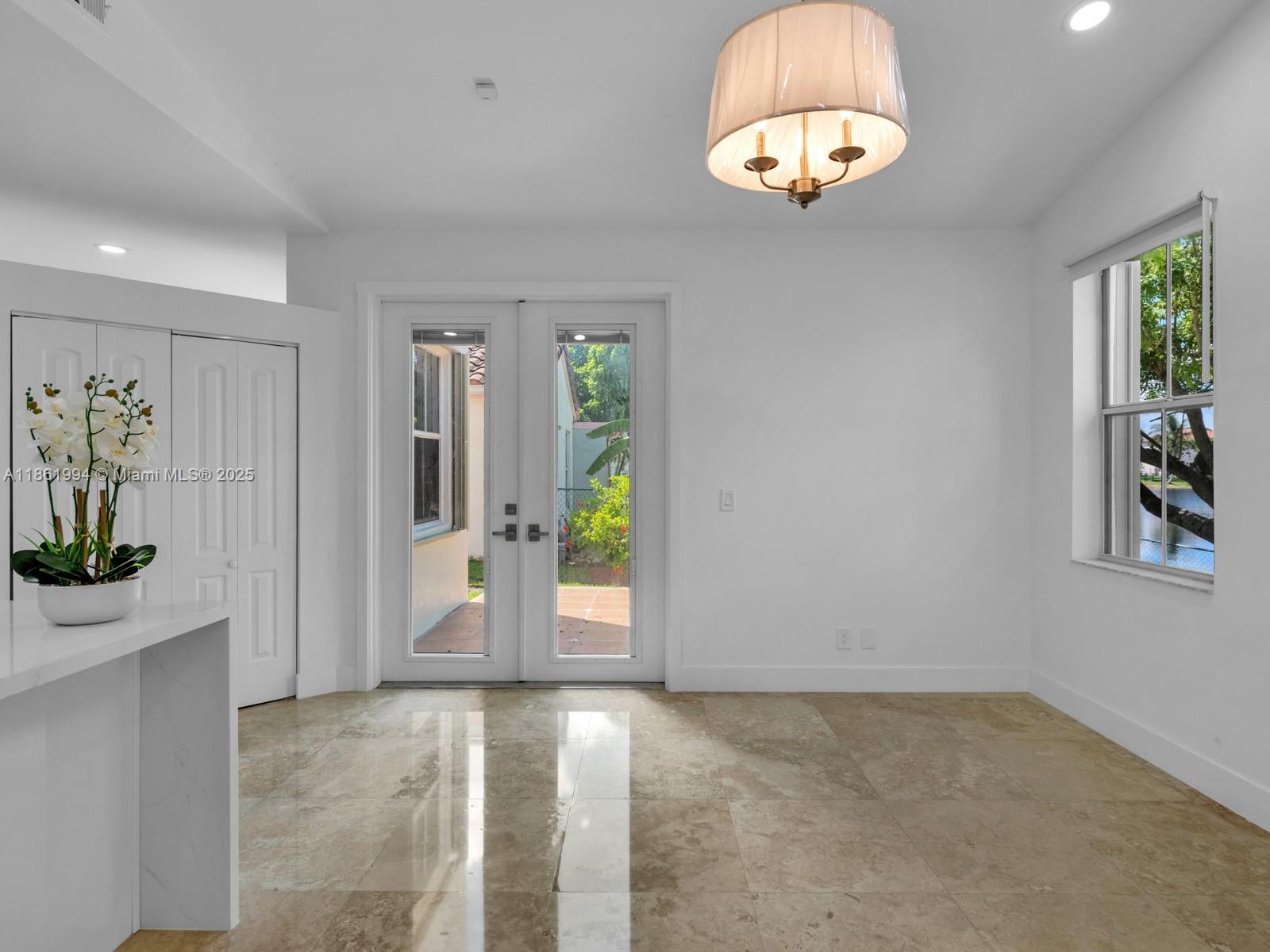 Pembroke Pines, Florida, 33029, United States, 3 Bedrooms Bedrooms, ,3 BathroomsBathrooms,Residential,For Sale,1923091