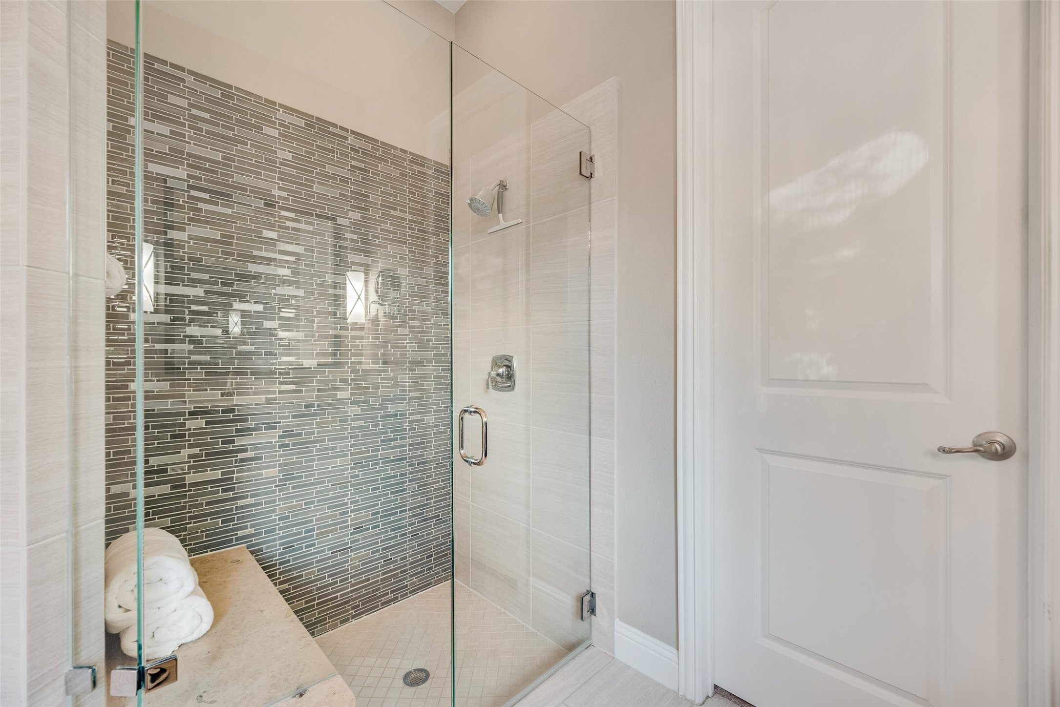 Colleyville, Texas, 76034, United States, 4 Bedrooms Bedrooms, ,5 BathroomsBathrooms,Residential,For Sale,1983129