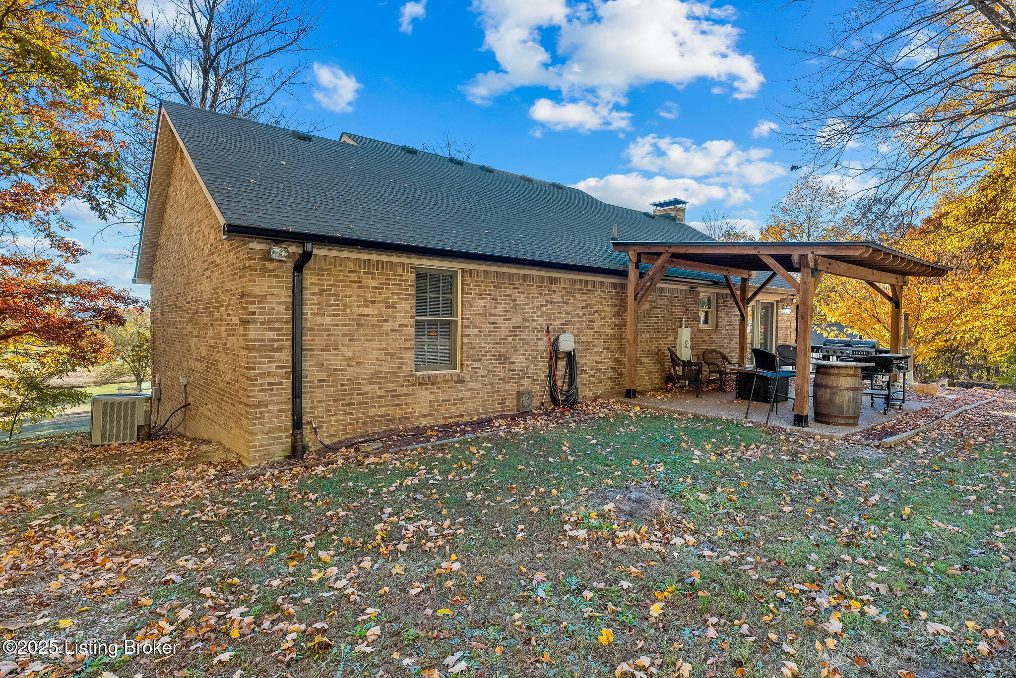 Boston, Kentucky, 40107, United States, 3 Bedrooms Bedrooms, ,2 BathroomsBathrooms,Residential,For Sale,1988918