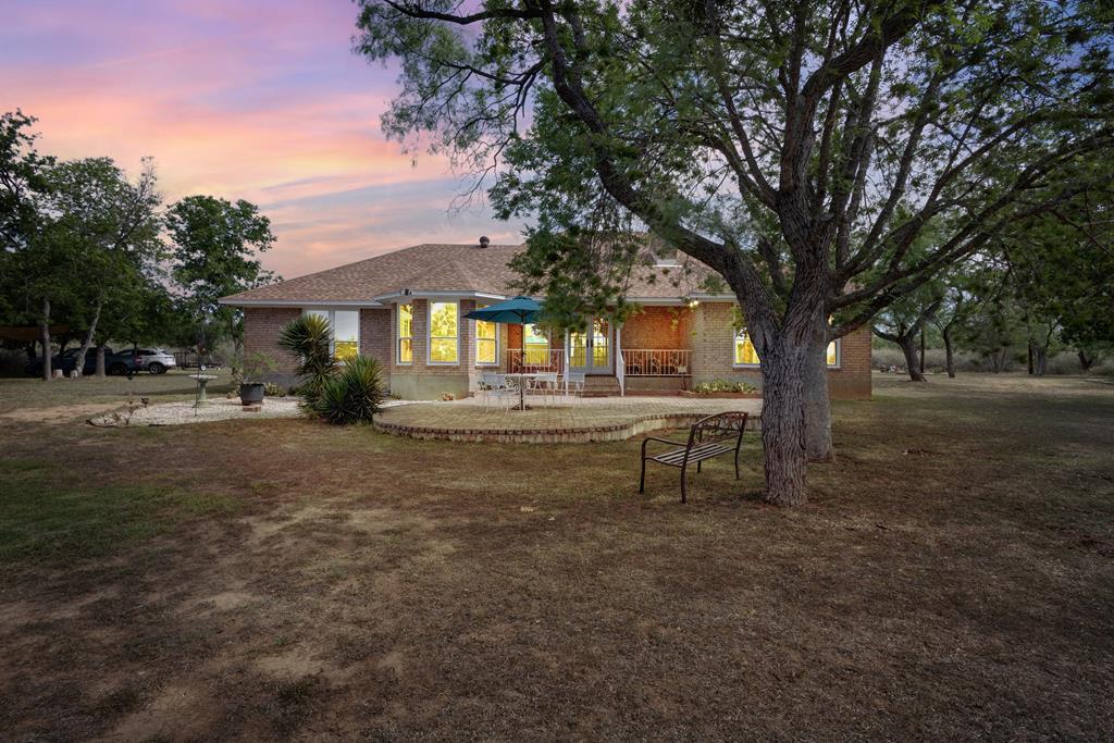 Llano, Texas, 78643, United States, 3 Bedrooms Bedrooms, ,2 BathroomsBathrooms,Residential,For Sale,1869749