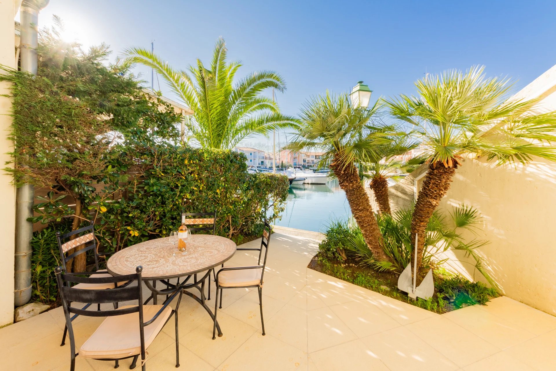 Port Grimaud, Provence-Alpes-Côte d’Azur, 83310, FR, 2 Bedrooms Bedrooms, ,Residential,For Sale,1991379