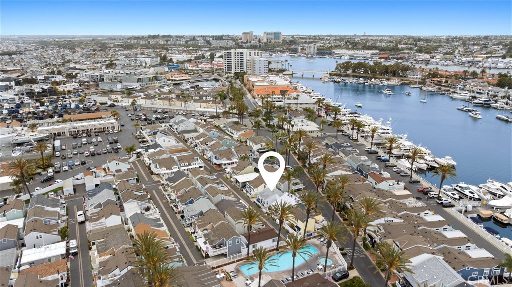 Newport Beach, California, 92663, United States, 1 Bedroom Bedrooms, ,1 BathroomBathrooms,Residential,For Sale,1776845