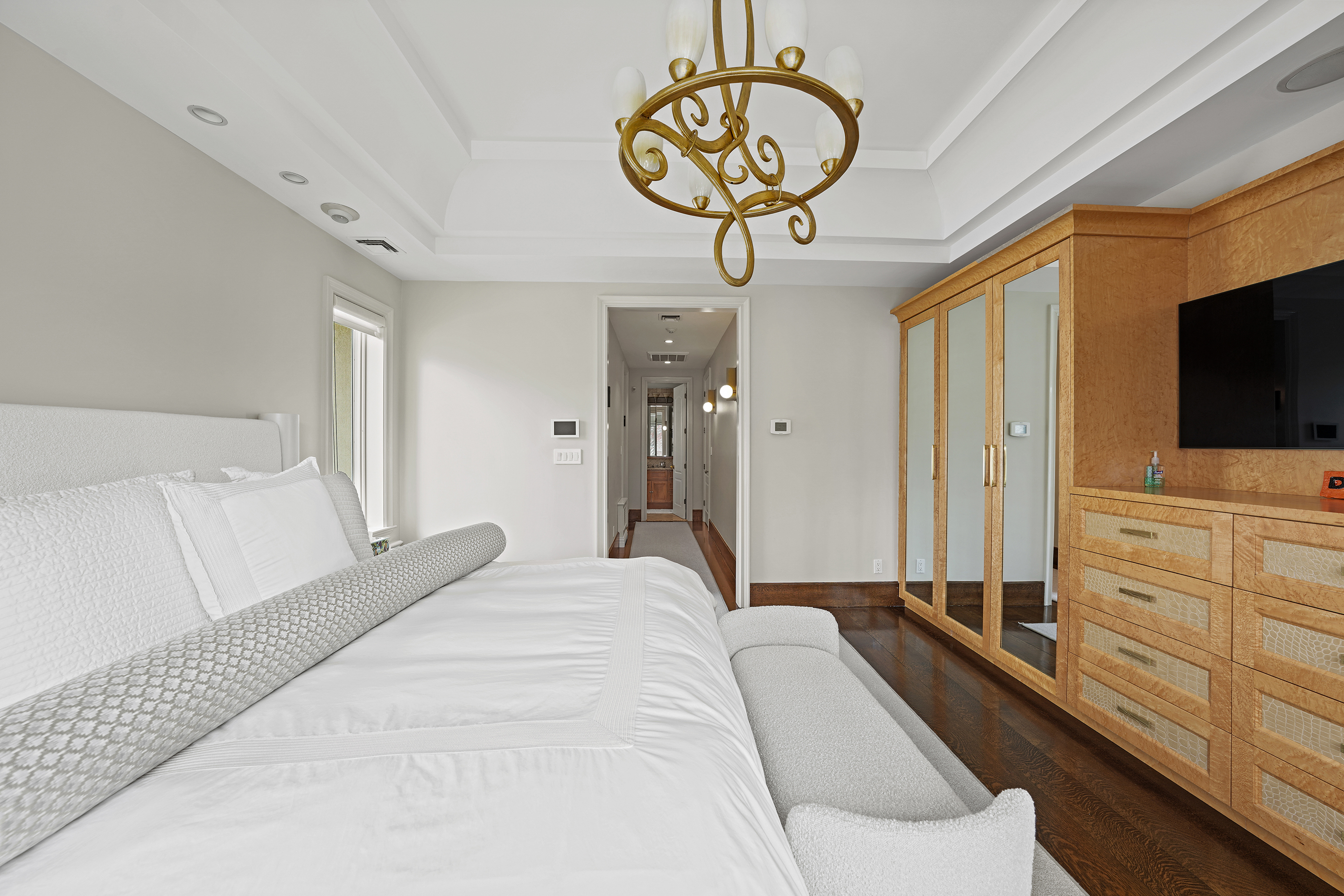 Brooklyn, New York, 11230, United States, 6 Bedrooms Bedrooms, ,5 BathroomsBathrooms,Residential,For Sale,1780771