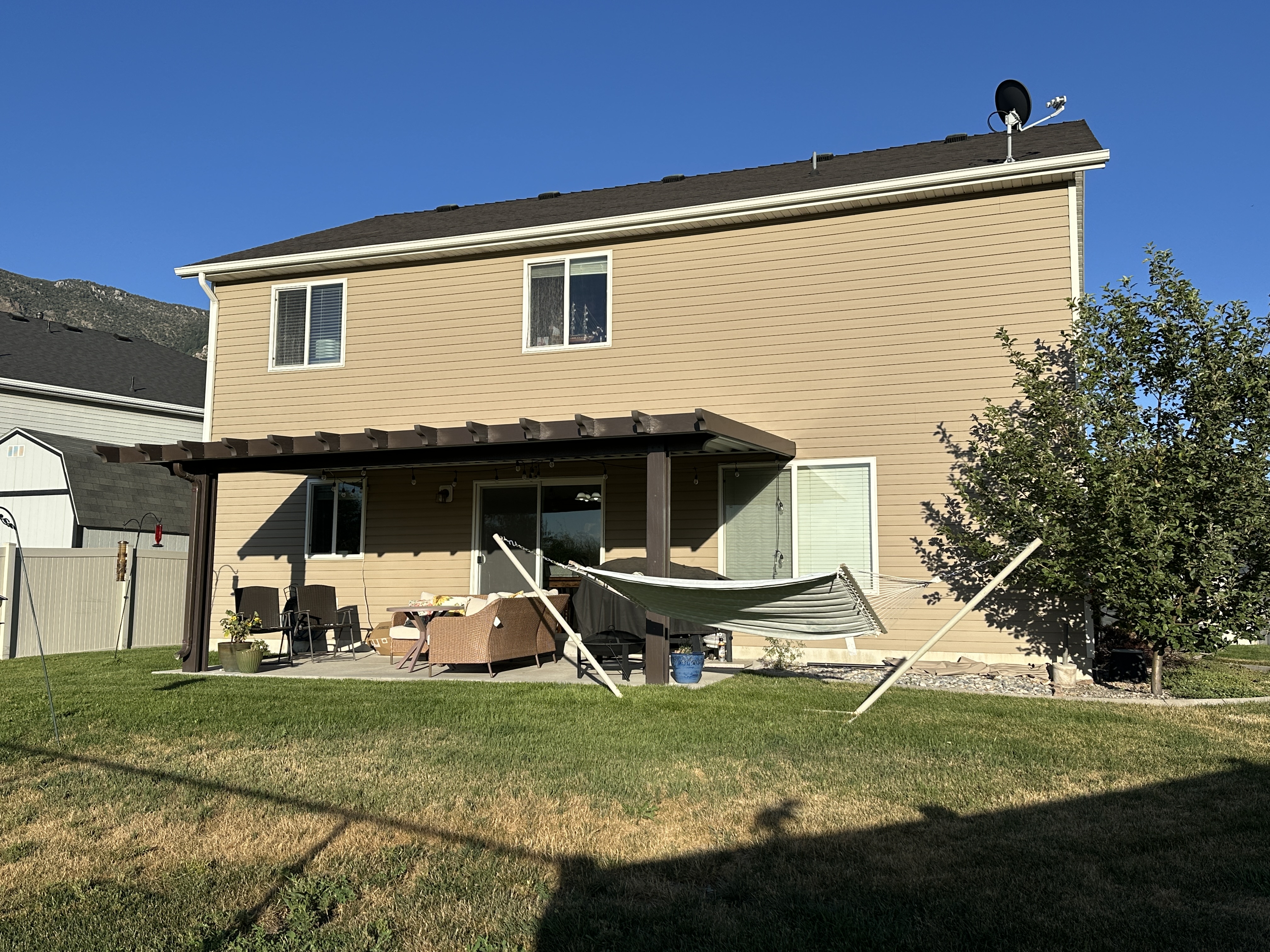 Brigham, Utah, 84302, United States, 4 Bedrooms Bedrooms, ,3 BathroomsBathrooms,Residential,For Sale,1903328