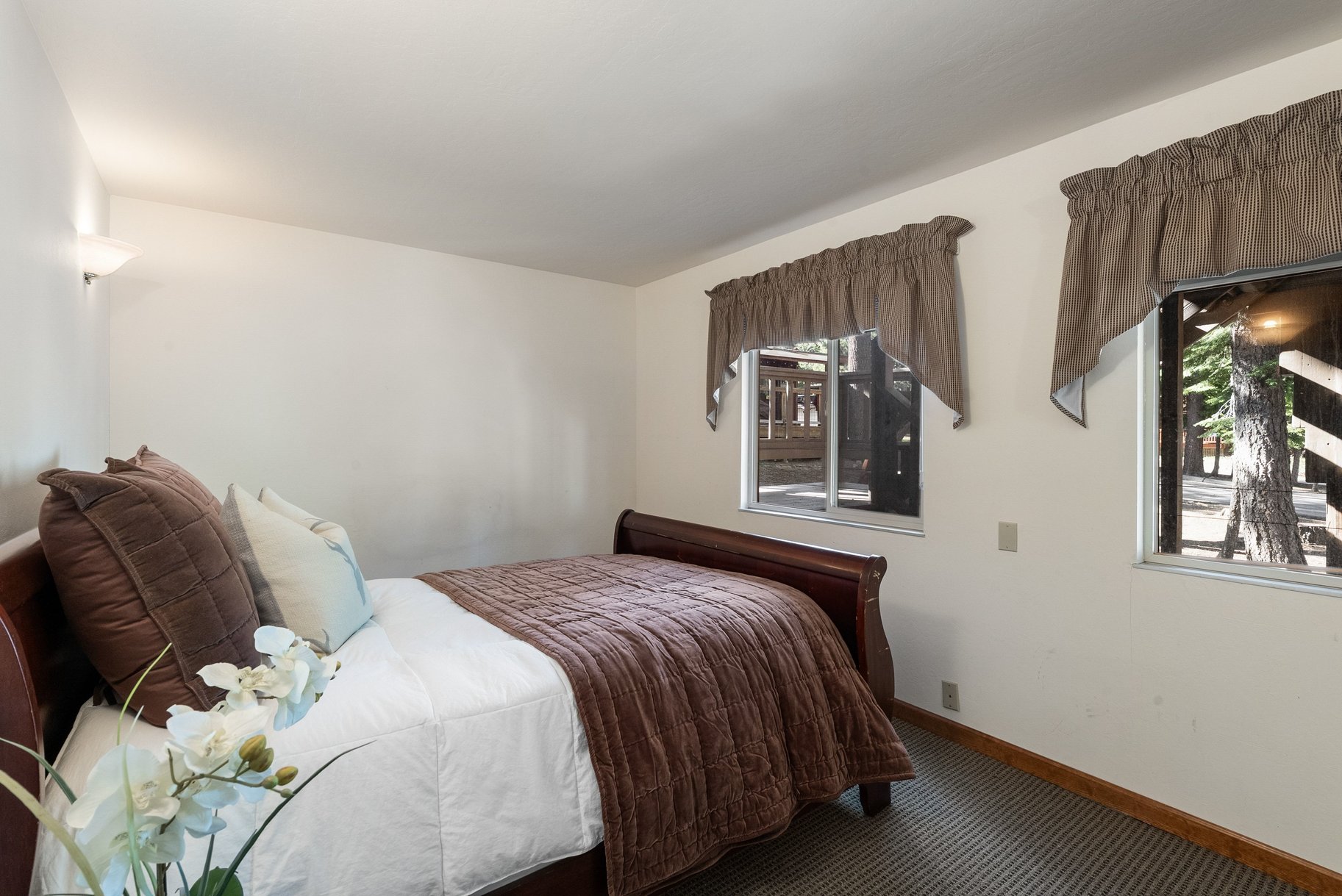  Tahoe City Chalet  Spacious Living in an Unbeatable Location - 物件實景